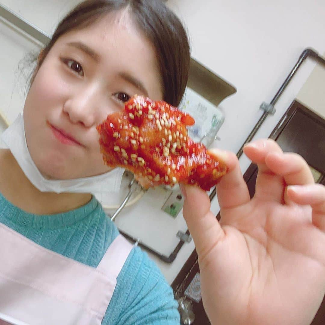 駿河メイさんのインスタグラム写真 - (駿河メイInstagram)「ヤンニョムチキンまた食べたい🥺  でも油の後処理が🥺😱」5月19日 11時12分 - mei_gtmv