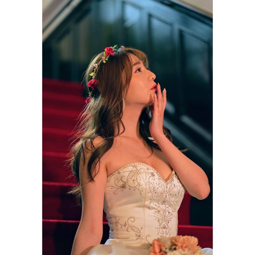 堀尾実咲のインスタグラム：「#gm 🐰💐」