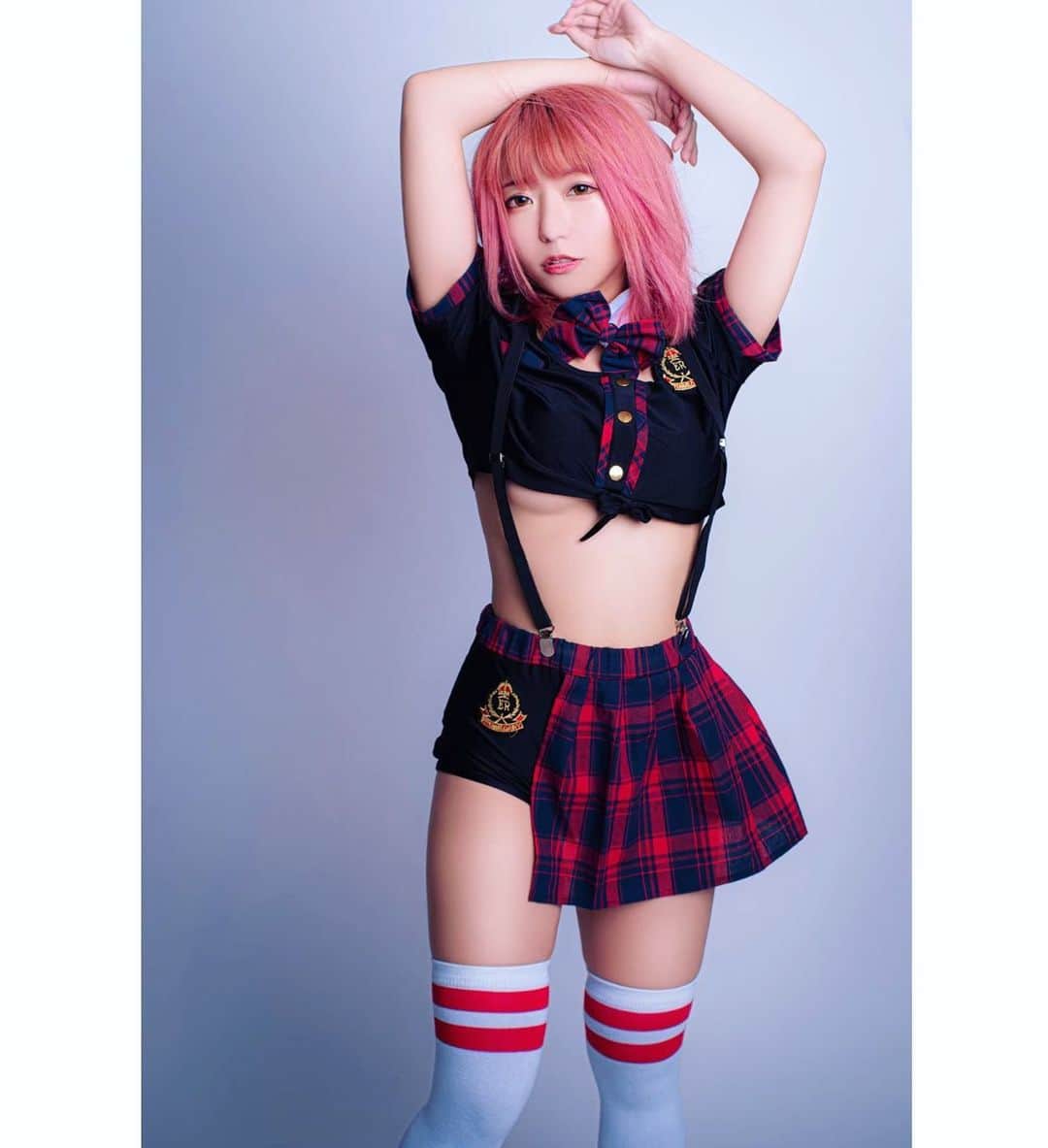小日向みのりのインスタグラム：「. #costume #cosplay #コスプレ #コスプレイヤー #selfie #bikinigirl #自撮り女子 #gravure #‪グラビア #japanesemodel #photograph #picture #portrait #tokyo #instagood #tokyofashion #snap #model #gallery #ポートレート #portraitphotgraphy #写真好きな人と繋がりたい #ピンク髪 #派手髪 #グラビアアイドル #作品撮り #japan_of_insta #Japanesegirl #followme」