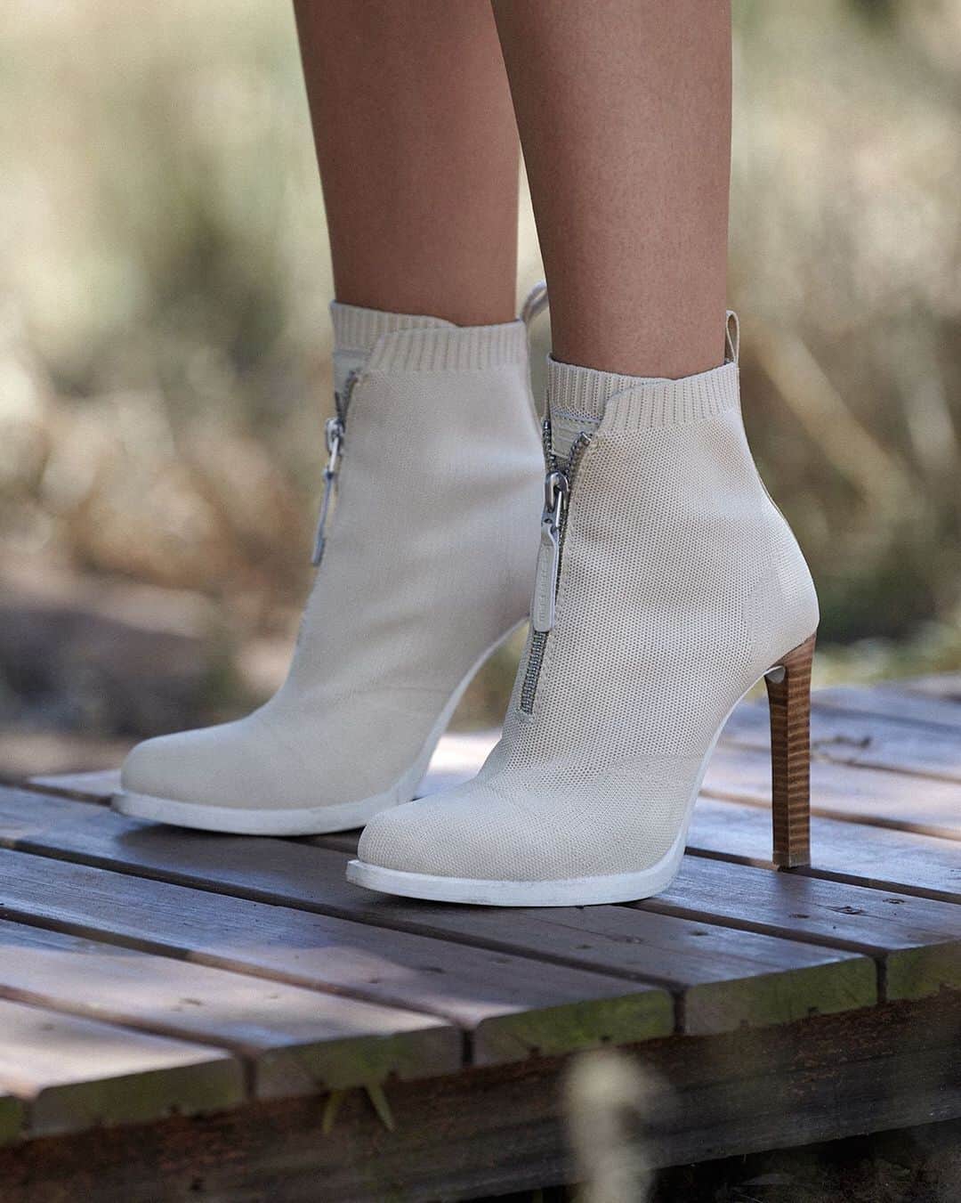 ジースター ロゥさんのインスタグラム写真 - (ジースター ロゥInstagram)「The Strett Heel Boots. Tap to shop. #GStarRAW #HardcoreDenim #StaySafe」5月19日 23時58分 - gstarraw