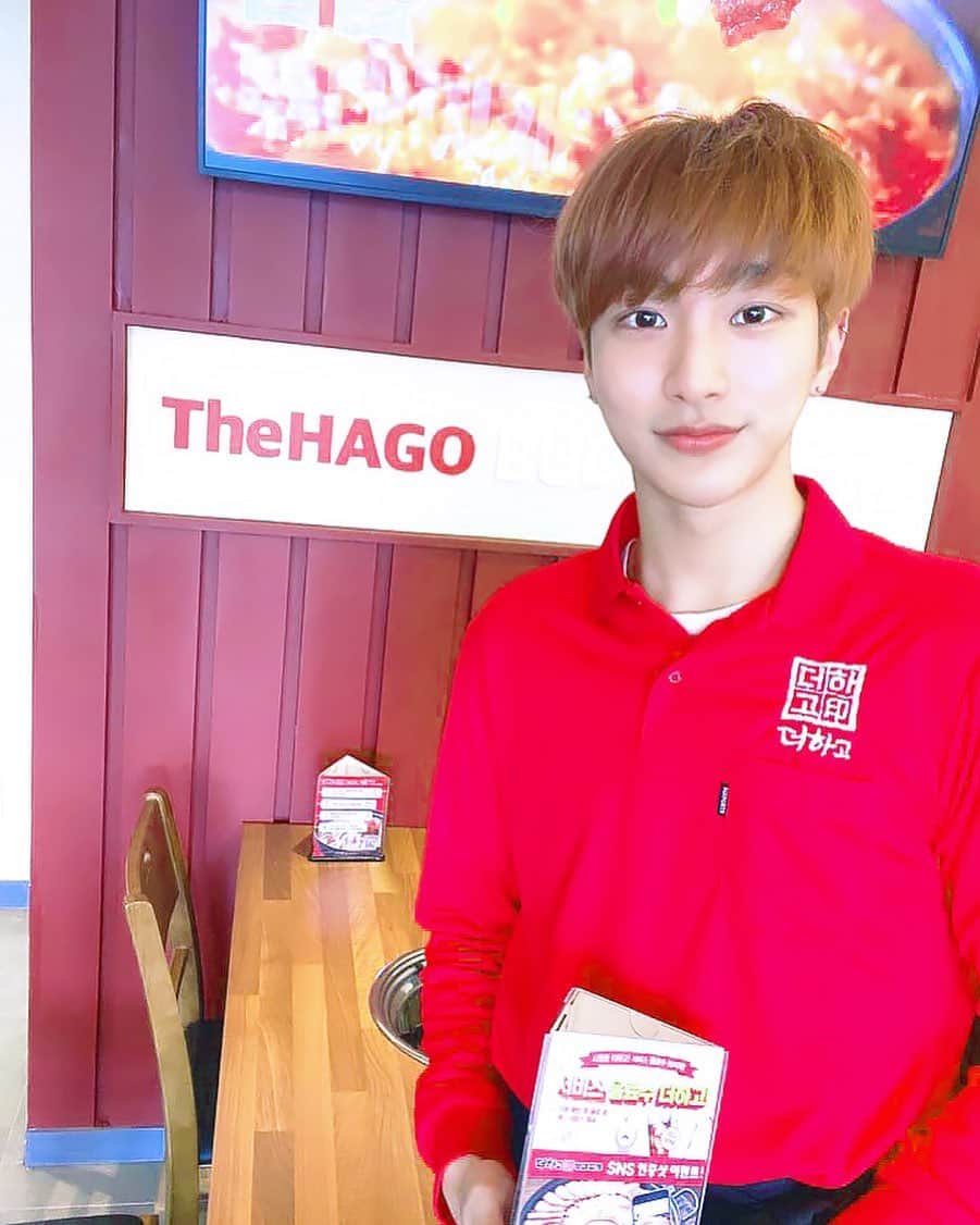 유희도のインスタグラム：「20.05.19/화 #화순 #더하고부대찌개 1일 알바 😆 모두 맛있는 밥 먹으러 오세요 ~ . #광고모델인척 #유희도전 #유튜브」