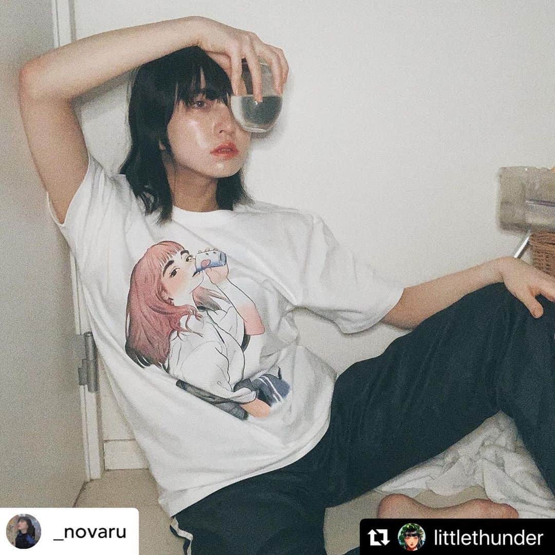 グラニフ graniphさんのインスタグラム写真 - (グラニフ graniphInstagram)「#Repost @littlethunder with @make_repost ・・・ Model : @_novaru  Agency : @agence_lemonde  T-Shirt available at @graniph_official ． Repost @_novaru @littlethunder さん、@graniph_official さん、 @agence_lemonde さんから発売されるTシャツのモデルさせていただきました🖤🖤 今日から3日間1着ずつ紹介していきます🌹是非毎日チェックしてください🥺  #littlethunder #graniph #グラニフ #agence_lemonde」5月19日 16時47分 - graniph_official