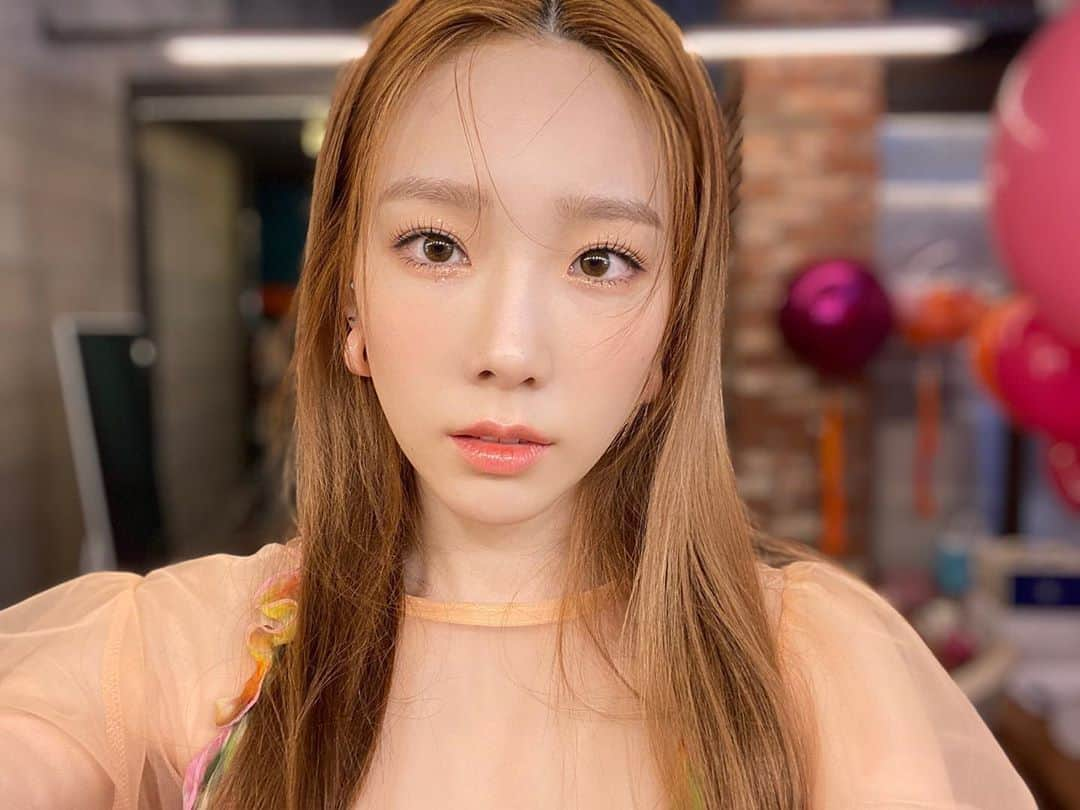 テヨン さんのインスタグラム写真 - (テヨン Instagram)「어퓨하세요❣️ @apieu_cosmetics」5月19日 16時55分 - taeyeon_ss