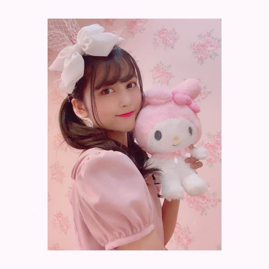 清水梨央さんのインスタグラム写真 - (清水梨央Instagram)「｡* ❤︎… …❤︎*。﻿ ୨୧┈┈┈┈┈┈┈┈┈┈┈┈┈┈┈୨୧﻿ ﻿ ﻿ ﻿ ﻿ ﻿  マ イ メ ロ ち ゃ ん め ざ し た ❤︎﻿ ﻿ ୨୧┈┈┈┈┈┈┈┈┈┈┈┈┈┈┈୨୧﻿ #ピンク#マイメロ#ピンク加工」5月19日 17時18分 - rio_shimizu