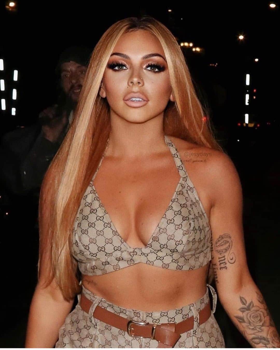 ジェシー・ネルソンのインスタグラム：「Miss dressing up and wearing a wig」