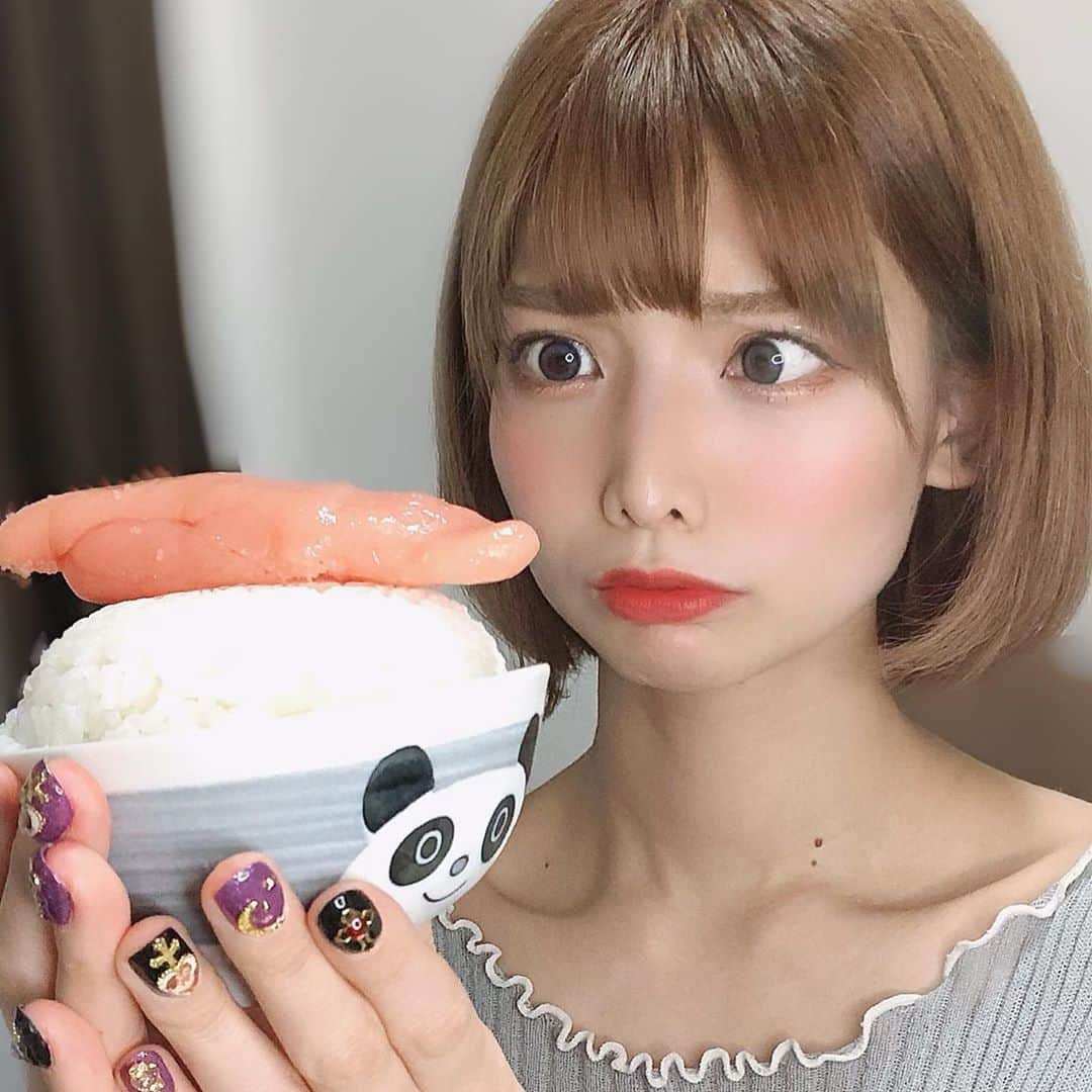 米倉みゆさんのインスタグラム写真 - (米倉みゆInstagram)「お取り寄せしたご飯のお供は…たらこ . 選ばれたのはたらこでした…！🥺🍚 . やっぱ白米で食べるのが 1番好きだな、たらこ . . 竹丸渋谷水産🍚 @takemarushibuyasuisan  #ご飯のお供 #美味しいご飯 #お家時間 #お家ご飯 #お家カフェ #お家で過ごそう #お家ごはん #お家ランチ #お家時間を楽しむ #stayhome #stayathome #幸せの食卓部 #大食い女子 #ボブヘア #笑顔が可愛い #笑顔が素敵 #美女 #美人 #美食 #フォローミー #lunch #instagood #instalike #渋谷水産 #たらこ  #明太子 #虎杖浜 #おかず #お取り寄せ #食品通販」5月19日 18時18分 - yone__miyu630