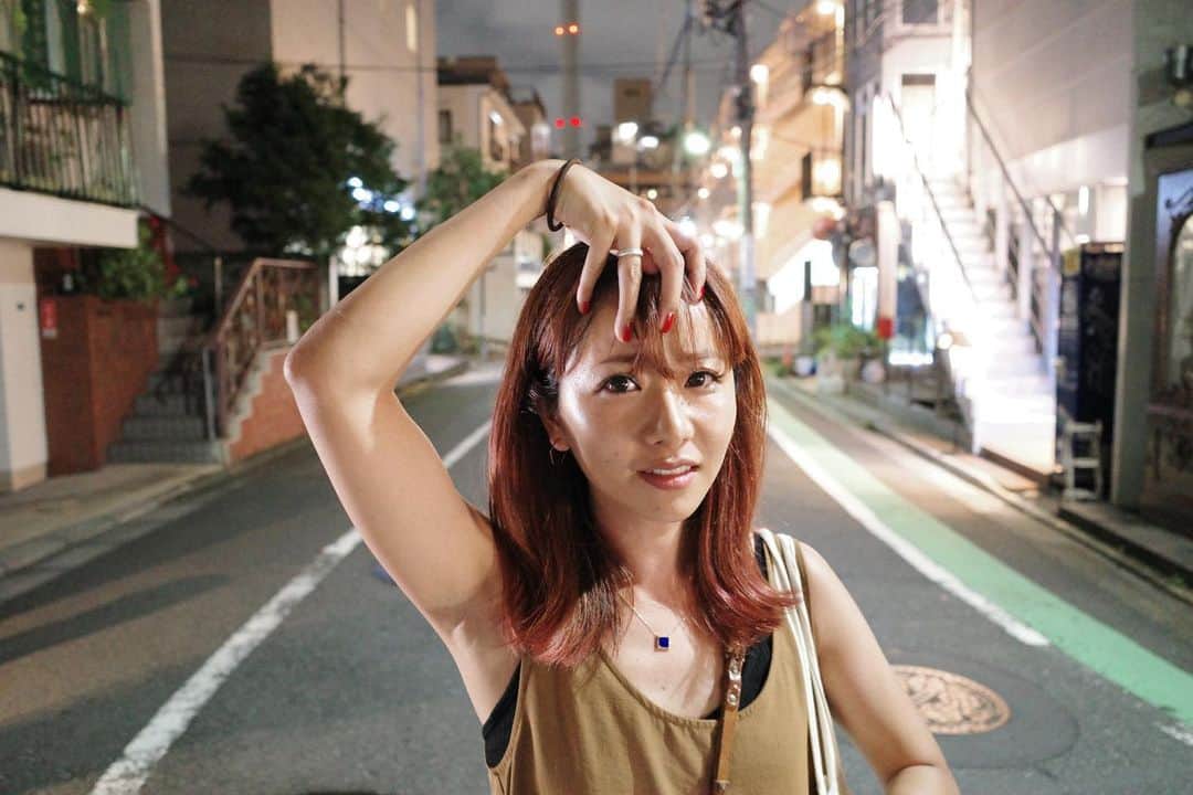 のインスタグラム：「去年の今頃。 髪長かったなー。 ぶひっ  #photobyはっしー #代官山#東京#そろそろ恋しい東京」