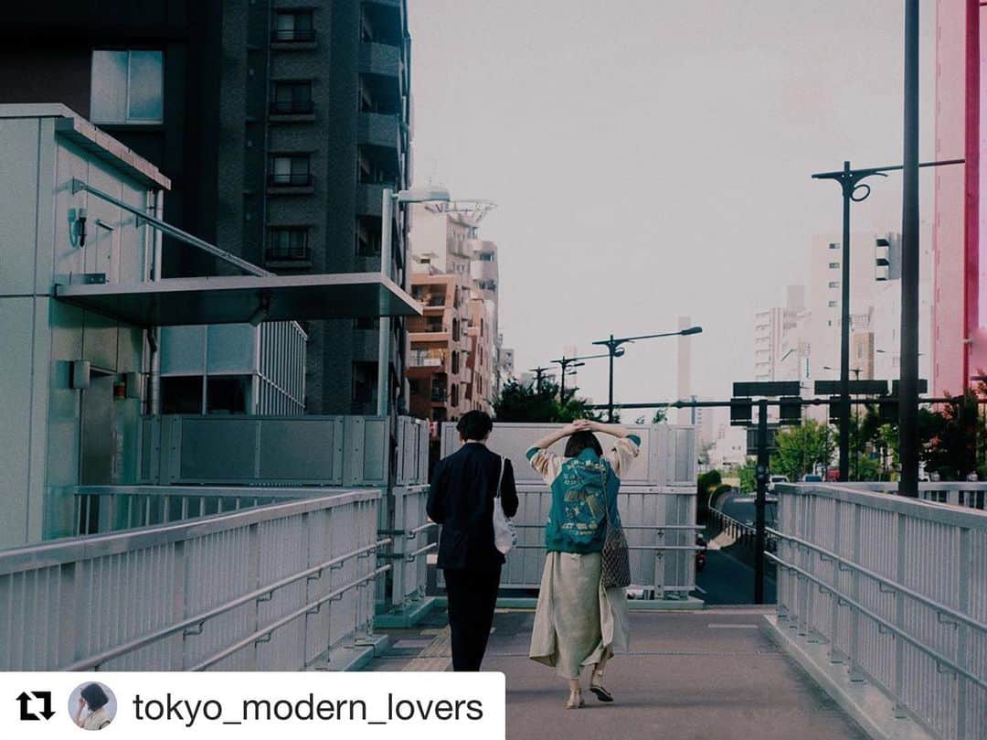 川上奈々美さんのインスタグラム写真 - (川上奈々美Instagram)「#Repost @tokyo_modern_lovers with @get_repost ・・・ 私は、ここで、ゆくりなくも、レジス・ドブレが都市を指して「住み心地のよい煉獄」とにがにがしげに言い放ったことを想起する。  松田政男「風景としての都市」より抜粋  #東京の恋人 #森岡龍 #川上奈々美 #ユーロスペース #moosiclab #下社敦郎」5月19日 19時24分 - nanamikawakami