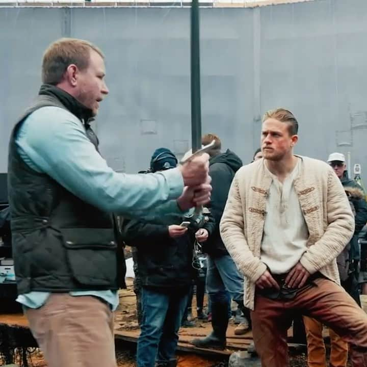 ガイ・リッチーのインスタグラム：「King Arthur came out three years ago today in the UK.」