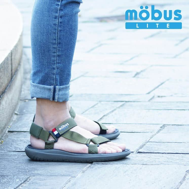 Mobus Footwearさんのインスタグラム写真 - (Mobus FootwearInstagram)「MLS-100 ﻿ ドイツ発の老舗スポーツブランド”モーブス"より”LITE and EASY!”(軽くて履きやすい!) ニューコンセプトのコレクションが登場しました！﻿ モーブスが長年培ってきたスポーツシューズの経験を活かし、軽さを追求して履き心地の追いタウン向けの新しいコレクションをお届けします！ ﻿ ﻿ 👟﻿ ▶Price:4,500﻿ ▶Size:S,M,L,LL﻿ ▶Material：ナイロンメッシュ﻿ ーーーーーーーーーーー﻿ 🔍﻿ ﻿ MLS-200の購入はアカウントトップの（@mobusofficial）から！﻿ ﻿  #mobus﻿ #モーブス #mobussneaker #モーブススニーカー﻿ #ドイツ #mobusofficial #mobuslite  #MLS-200﻿ #サンダル﻿ #キャンプ﻿ #アウトドア﻿ #outdoor﻿ #キャンプギア﻿ #camper﻿ #camping﻿ #walk﻿ #outdoorstyle﻿ #スニーカー﻿ #スニーカー女子﻿ #スニーカー同好会﻿ #kicks﻿ #kickstagram﻿ #コーデ﻿ #カジュアルコーデ﻿ #カジュアルファッション﻿ #春コーデ﻿ #キックス﻿ #スニーカー大好き﻿ #シューズ﻿ #ブンデスリーガ﻿」5月19日 20時01分 - mobusofficial