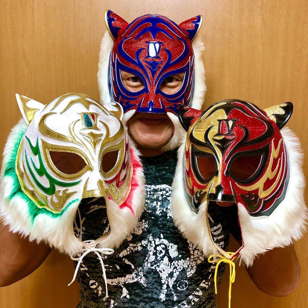 タイガーマスクさんのインスタグラム写真 - (タイガーマスクInstagram)「皆さんは、どのマスクが好み？😊 #タイガーマスク #tigermask #njpw  #覆面 #マスク #mascara #depomart」5月19日 20時42分 - tigermask.njpw_official