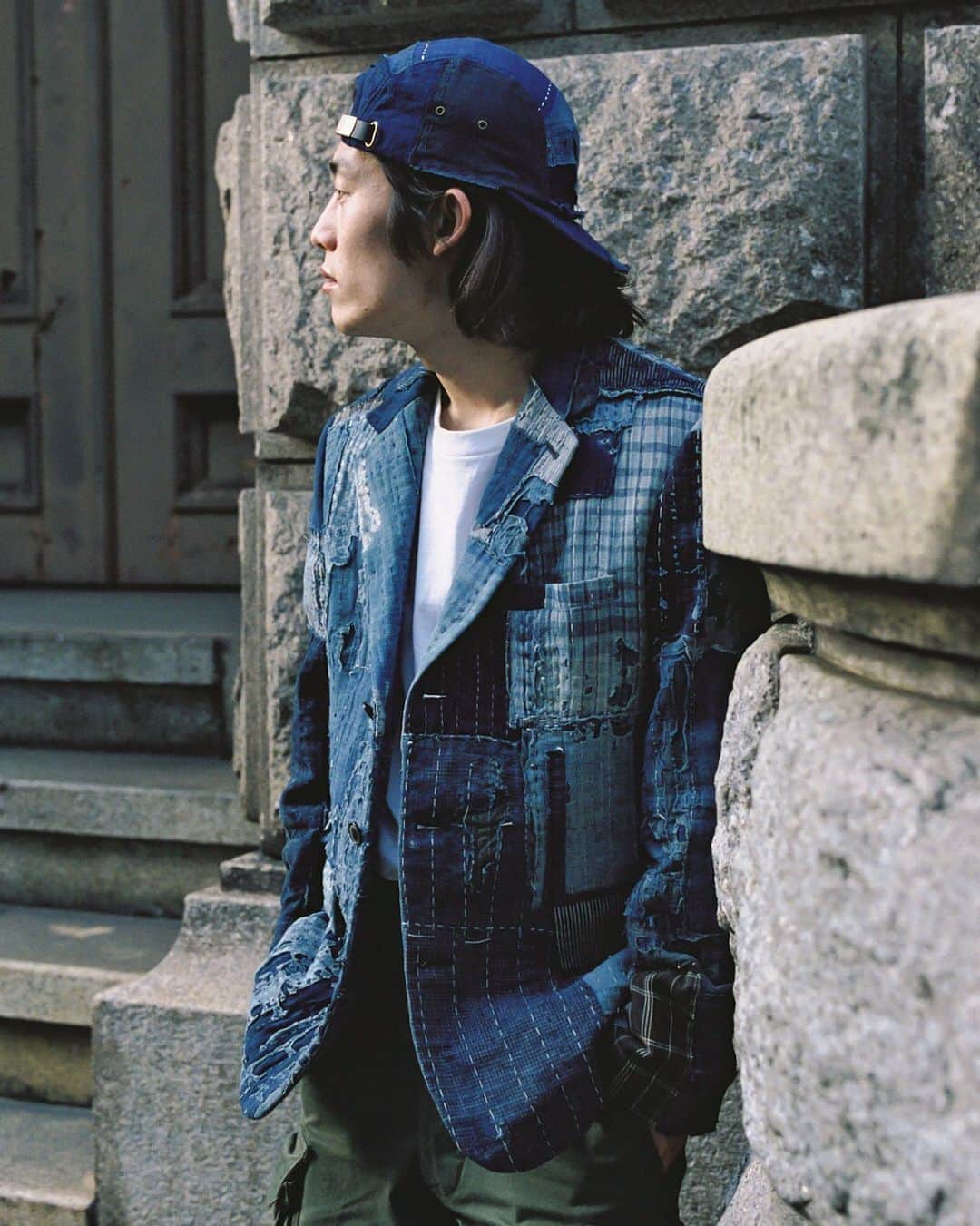 yukiのインスタグラム：「襤褸、軍パンと。 写真はフィルム、エンドウが撮りました。 #kuon」