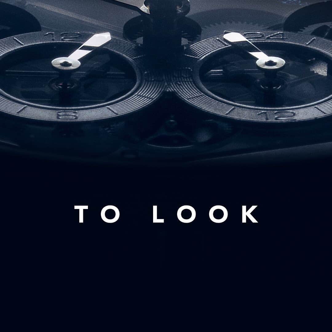 のインスタグラム：「After the days of silence, of respect, the time has come to restart with a new impulse. With dedication and responsibility, we will face together a new beginning. #bestrong #beconfident  #eberhard_co #eberhardwatches #eberhard #eberhard1887 #eberhard_1887」