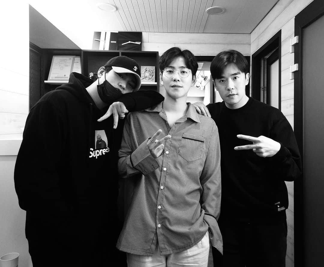 のインスタグラム：「1차녹음완료👍마지막 까지 화이팅🙏」