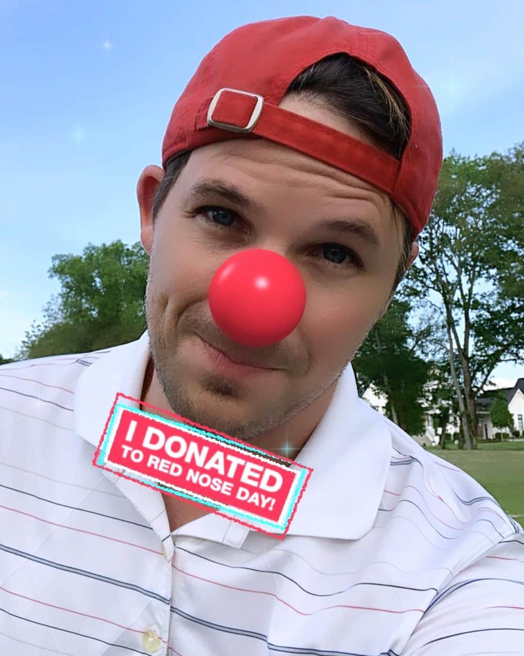 マット・ランターさんのインスタグラム写真 - (マット・ランターInstagram)「Guys, #RedNoseDay is back and it may be more important now than ever. This year, 100% of donations will help children and families impacted by COVID-19. We MUST support this initiative to end child poverty especially in the communities impacted the most by the virus.  This year, instead of earning a physical Red Nose by donating at @Walgreens, your donation will unlock a digital Red Nose filter for the ultimate selfie!  Please consider donating to this incredible cause and sharing your selfie with friends. #NosesOn」5月20日 8時55分 - mattlanter