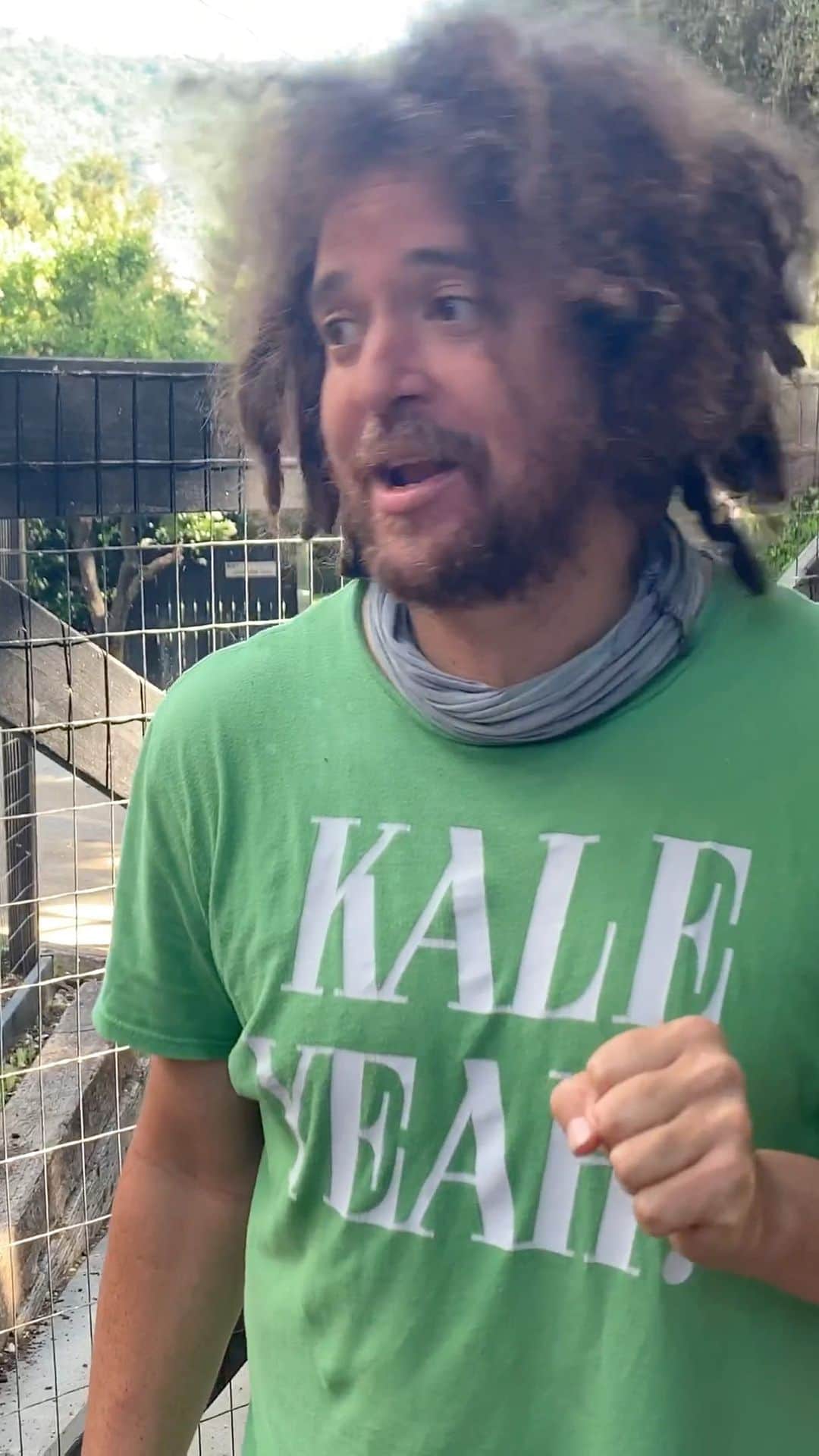 レッドフーのインスタグラム：「Redfoo puts the ART in SMART HOME @raspberrypi @raspizone @tensorflow.ml @python.hub @handbonanza」