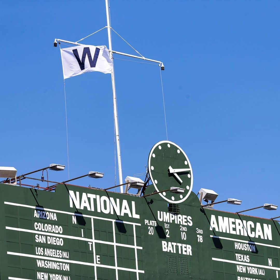 シカゴ・カブスさんのインスタグラム写真 - (シカゴ・カブスInstagram)「#CubsCollection: W Flag. The simplicity of a blue W on a white flag has become an enduring symbol of Cubs pride, but its origins date back over a century. When the Wrigley family owned the team in the 1920s, Catalina Island was the home of Cubs Spring Training. Players and fans were ferried to the facility by Wilmington Transport, whose ships flew a blue flag with a white W. The flag took on a new meaning in the 1930s when it began to fly atop the scoreboard after wins to alert El passengers of the outcome of the game. When Ernie Banks’ number was retired in 1982, he was honored with a white flag with blue pinstripes, prompting the color of the win flag to be changed to its current white background. Not only does the flag still fly from yardarm after each Cubs win, fans enthusiastically unfurl their own in the stands post-game, creating a sea of Ws. Find more photos on Facebook.com/Cubs.」5月20日 6時49分 - cubs