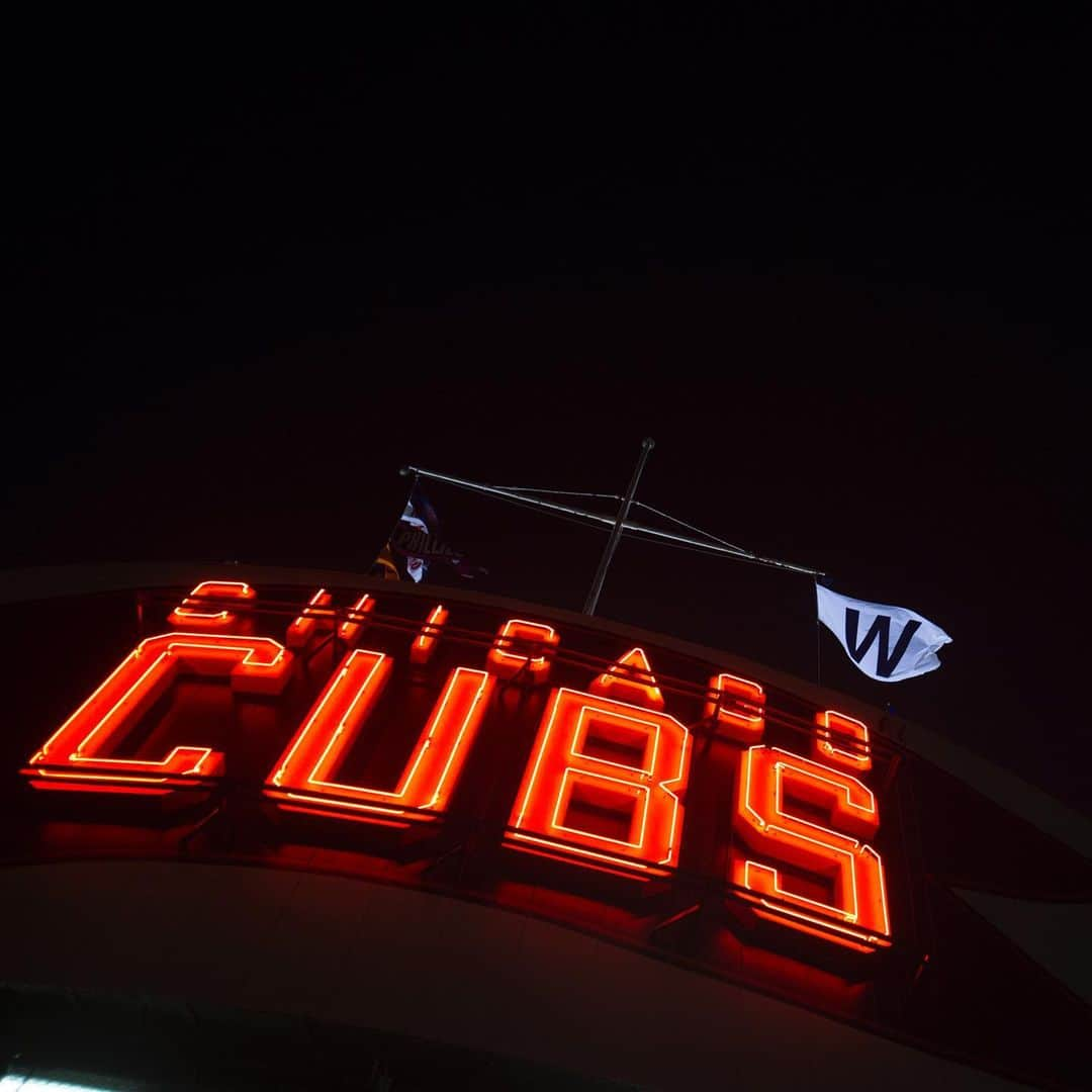 シカゴ・カブスさんのインスタグラム写真 - (シカゴ・カブスInstagram)「#CubsCollection: W Flag. The simplicity of a blue W on a white flag has become an enduring symbol of Cubs pride, but its origins date back over a century. When the Wrigley family owned the team in the 1920s, Catalina Island was the home of Cubs Spring Training. Players and fans were ferried to the facility by Wilmington Transport, whose ships flew a blue flag with a white W. The flag took on a new meaning in the 1930s when it began to fly atop the scoreboard after wins to alert El passengers of the outcome of the game. When Ernie Banks’ number was retired in 1982, he was honored with a white flag with blue pinstripes, prompting the color of the win flag to be changed to its current white background. Not only does the flag still fly from yardarm after each Cubs win, fans enthusiastically unfurl their own in the stands post-game, creating a sea of Ws. Find more photos on Facebook.com/Cubs.」5月20日 6時49分 - cubs