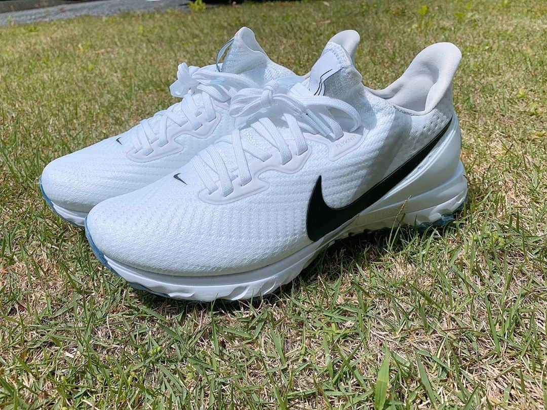 藤本麻子さんのインスタグラム写真 - (藤本麻子Instagram)「airzoom👟🖤 @nikegolf  #nike #airzoom #air #zoom #golf#nike#shoes #ナイキ #ゴルフシューズ #ソフトスパイク #ゴルフ#女子ゴルフ#ゴルファー #2020」5月20日 18時15分 - aako528