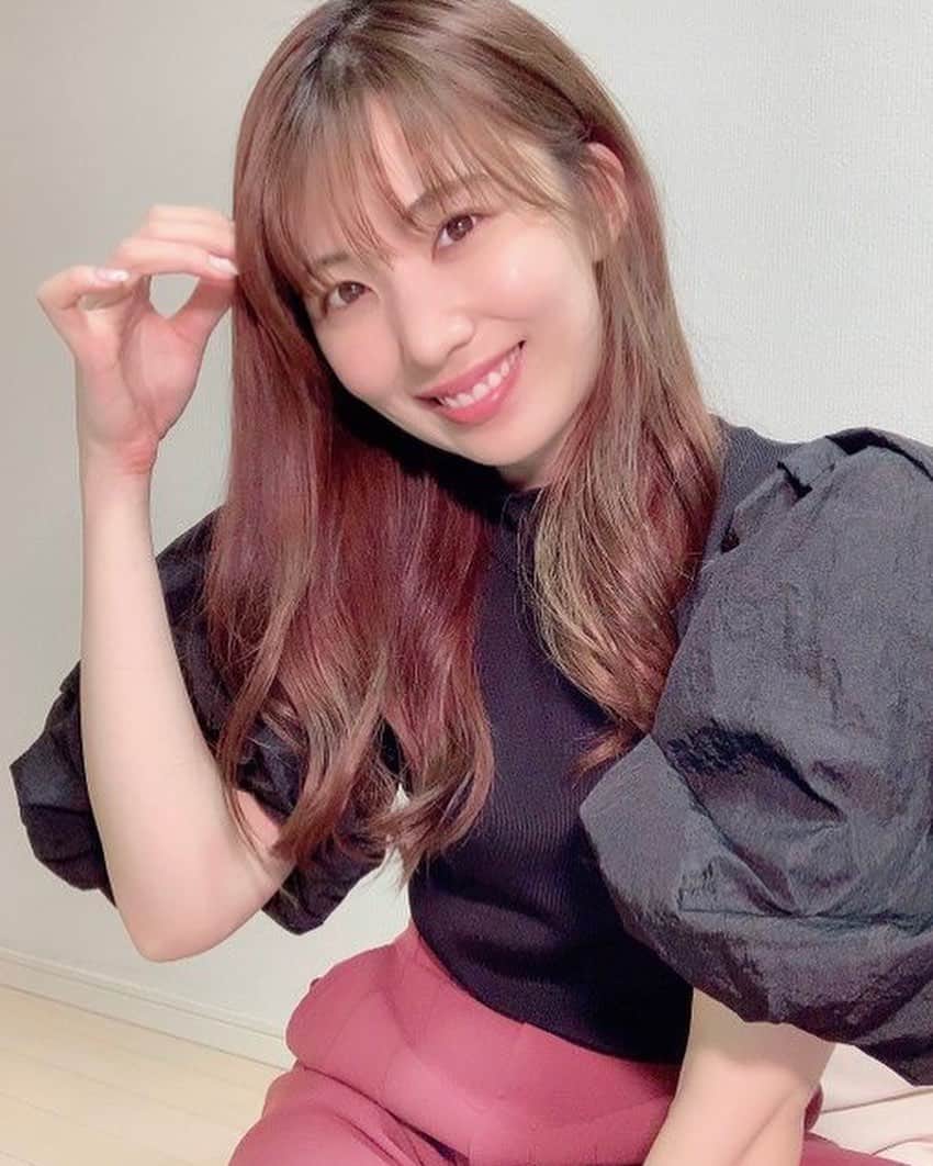 クルーズグループ【公式】のインスタグラム：「⭐️クルジム×オンラインイベント⭐️ ・ ・ 大好評❗️❗️クルーズジムニーガール⭐️オンラインイベント🤗 第二決定しました🎶『あいぱん』です〜💘 ・ ・ ・前回も即完売だったから今回も楽しみですね〜😆😆😆 ・ ・ ・ イベント日時は 5/29（金） 18:00〜🚩🚩📣✨ ・ ・ 明日の19:00～受付開始です💁‍♀️ ・ ・ 詳細はイベルトのページをご確認下さい🤗 ・ ・ @aikayamagishi @cruse.jimny.girl ・ ・ #オンラインイベント #クルジム #コロナに負けるな  #山岸逢花 #あいぱん #クルーズグループ #crusegroup #AV女優 #モデル #渋谷  #좋아요환영 #소통환영 #오오티디 #팔로우미 #팔로우 #소통해요 #셀카 #셀피 #셀스타그램  #扎心了 #赞 #好吃 #粉我 #照片 #时装 #谢谢你总是关照我 #请多」