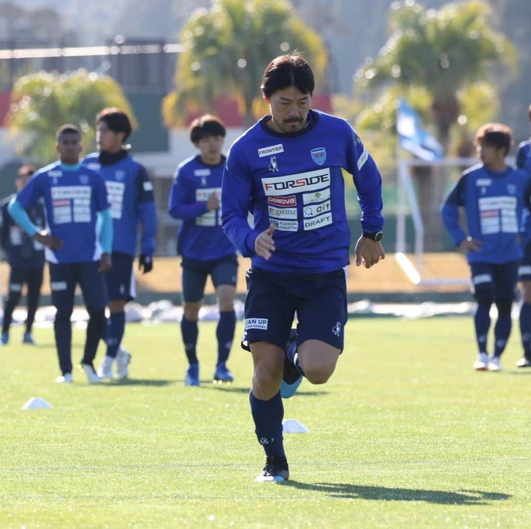 横浜FCさんのインスタグラム写真 - (横浜FCInstagram)「- 広報'sアルバム vol.3📒 - #yokohamafc #横浜FC #RECORDTHEBLUE #宮崎 #日南 #キャンプ @matsuidaisuke_official  @kazunari_33  @yusuke.m10  @eijiro.takeda17  @matsu111111  @kyowaaaaan  @tatsuki_seko_6 #ヤナガワゴーッ」5月20日 18時16分 - yokohamafc_official