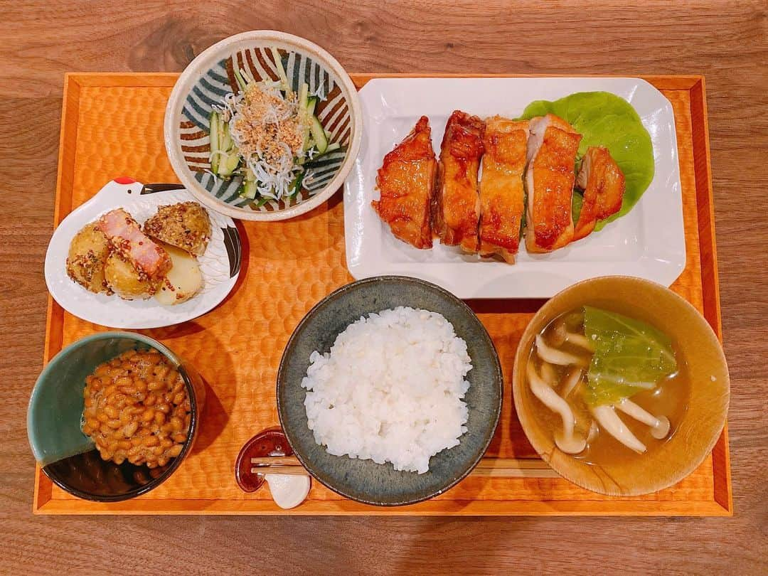 蓮佛美沙子さんのインスタグラム写真 - (蓮佛美沙子Instagram)「🍽 写真フォルダが、ご飯だらけ 5月編 タルタルソースの玉ねぎが辛かった〜 ぎゃ〜」5月20日 18時49分 - renbutsu_misako