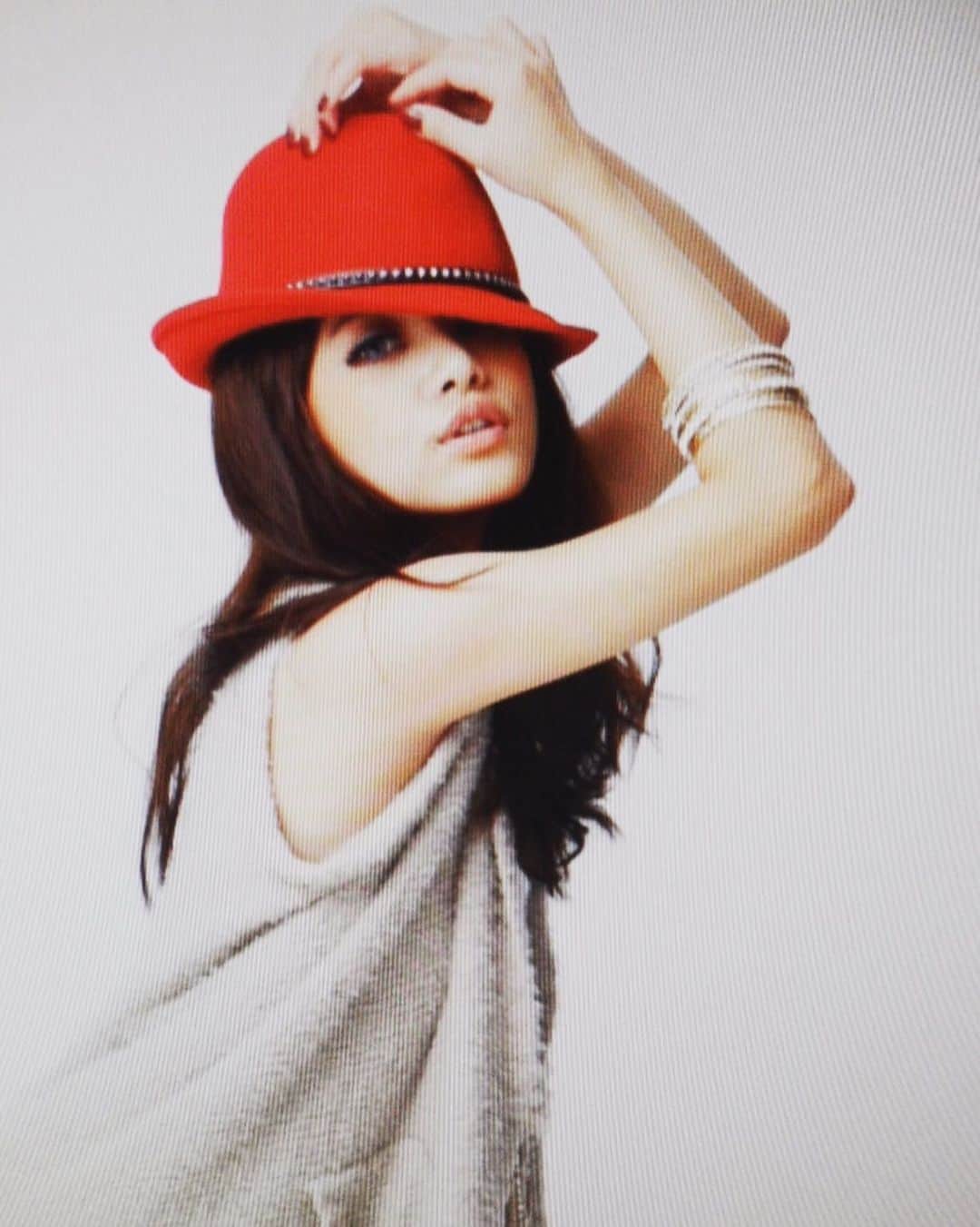 Miaのインスタグラム：「Say 520❤️ #520 #挖到麻豆時期的照片 #choc雜誌  #辣妹風 #現在是地方媽媽」