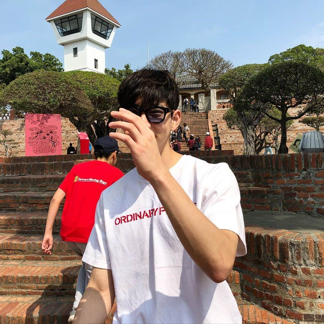 チン・ジュヒョンさんのインスタグラム写真 - (チン・ジュヒョンInstagram)「#timeflies」5月20日 19時05分 - jinjuhyung_