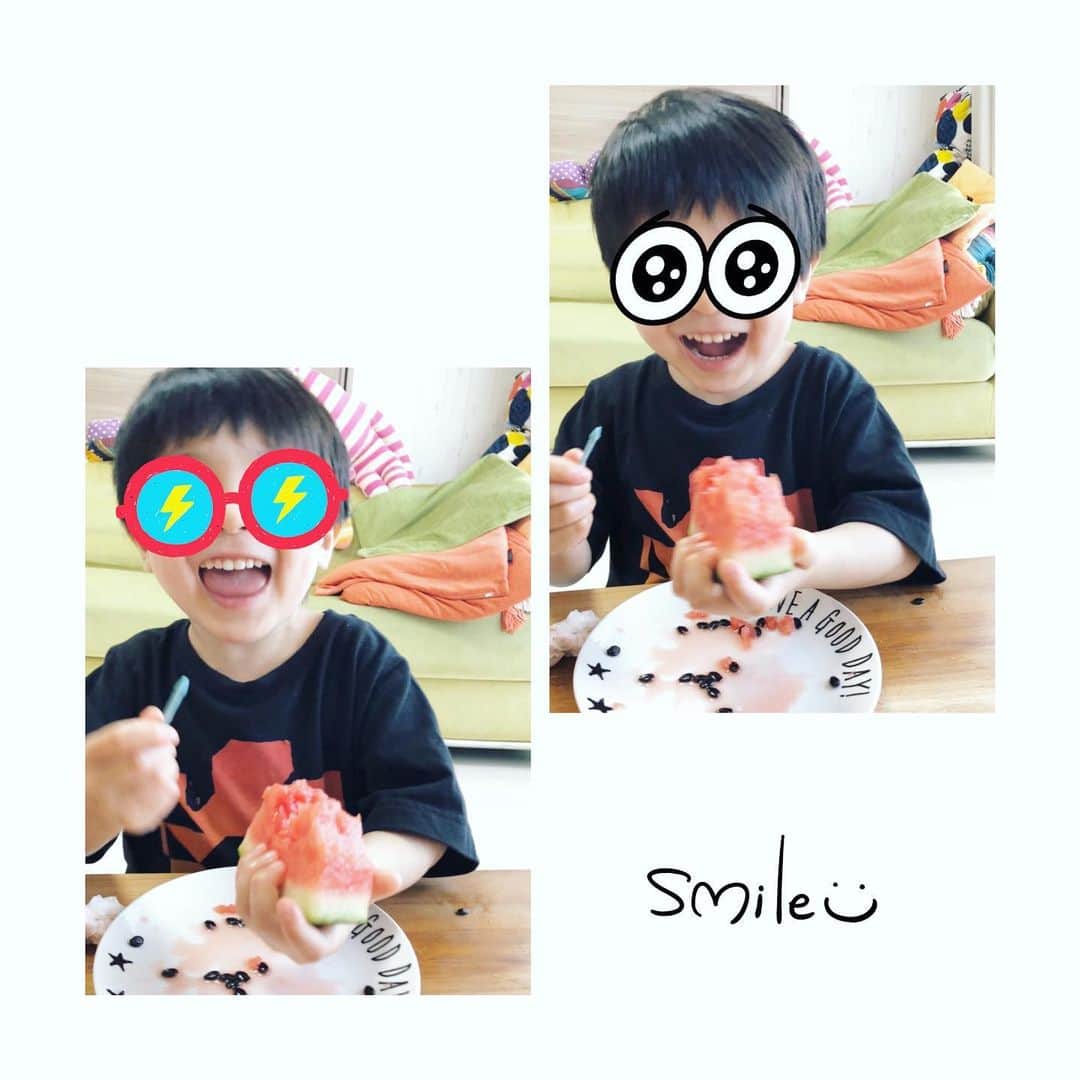 三倉茉奈さんのインスタグラム写真 - (三倉茉奈Instagram)「佳奈から送られてきた甥っ子の写真。﻿ スイカ食べてるーー﻿ 嬉しそうー。可愛いー。元気出る。﻿ 姪っ子にも甥っ子にも会いたいなぁ。﻿ #love﻿ #nephew﻿ #niece #スイカwith甥っ子」5月20日 11時47分 - mana_mikura_official