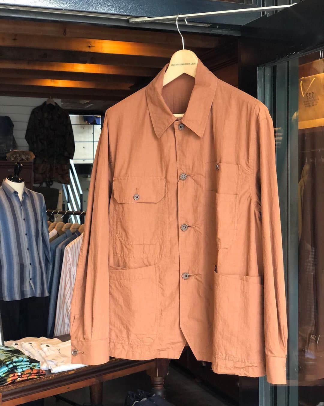 フリーマンズスポーティングクラブのグルメインスタ