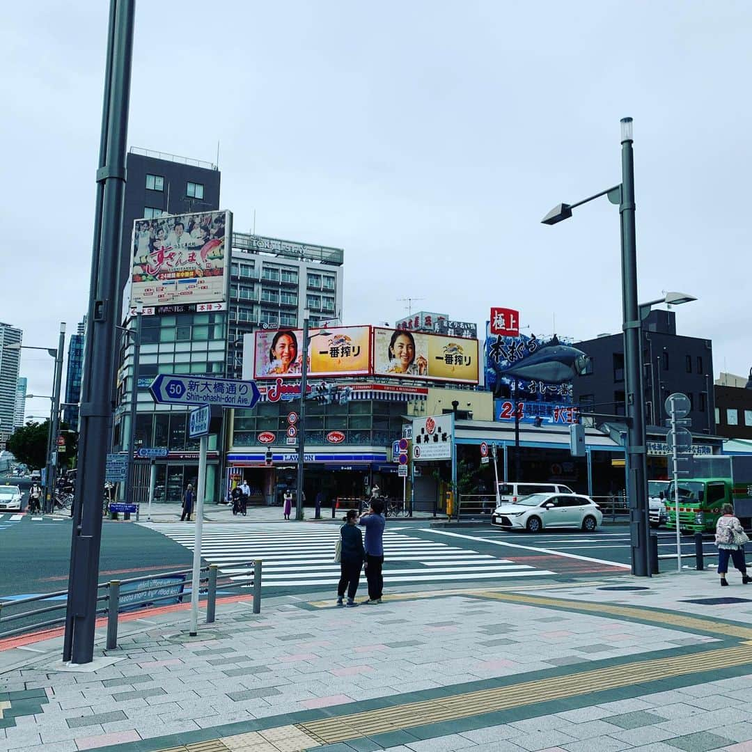 金村義明さんのインスタグラム写真 - (金村義明Instagram)「場外市場買い物きたら水曜日休日でした！銀ダコ本店と玉寿司でテイクアウト数少ない空いてる店でマグロと玉子焼き買って三鷹姪っ子の家へ配達して今夜は次男坊とお寿司食べよ！」5月20日 14時05分 - yoshiaki_kanemura