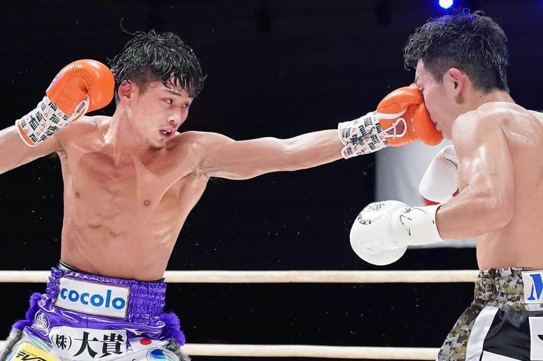 京口紘人のインスタグラム：「. . . Fight photo . . bestshot . . 📷 @naobox2001 . . . #京口紘人 #hirotokyoguchi #boxing #今までの試合を画像で振り返る #naokifukuda」