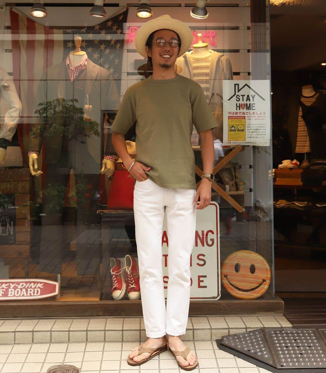 Freeport-ueno/上野さんのインスタグラム写真 - (Freeport-ueno/上野Instagram)「本日のSTYLE  肌寒い日はスピナーベイトの半袖スウェットがお勧めです。  #sweattee#spinnerbait #denim#workersjapan #sandal#rainbowsandal #hat#therepressionhat #ivystyle#trad#surf #Freeportueno#tokyo#上野セレクトショップ」5月20日 15時13分 - freeportueno