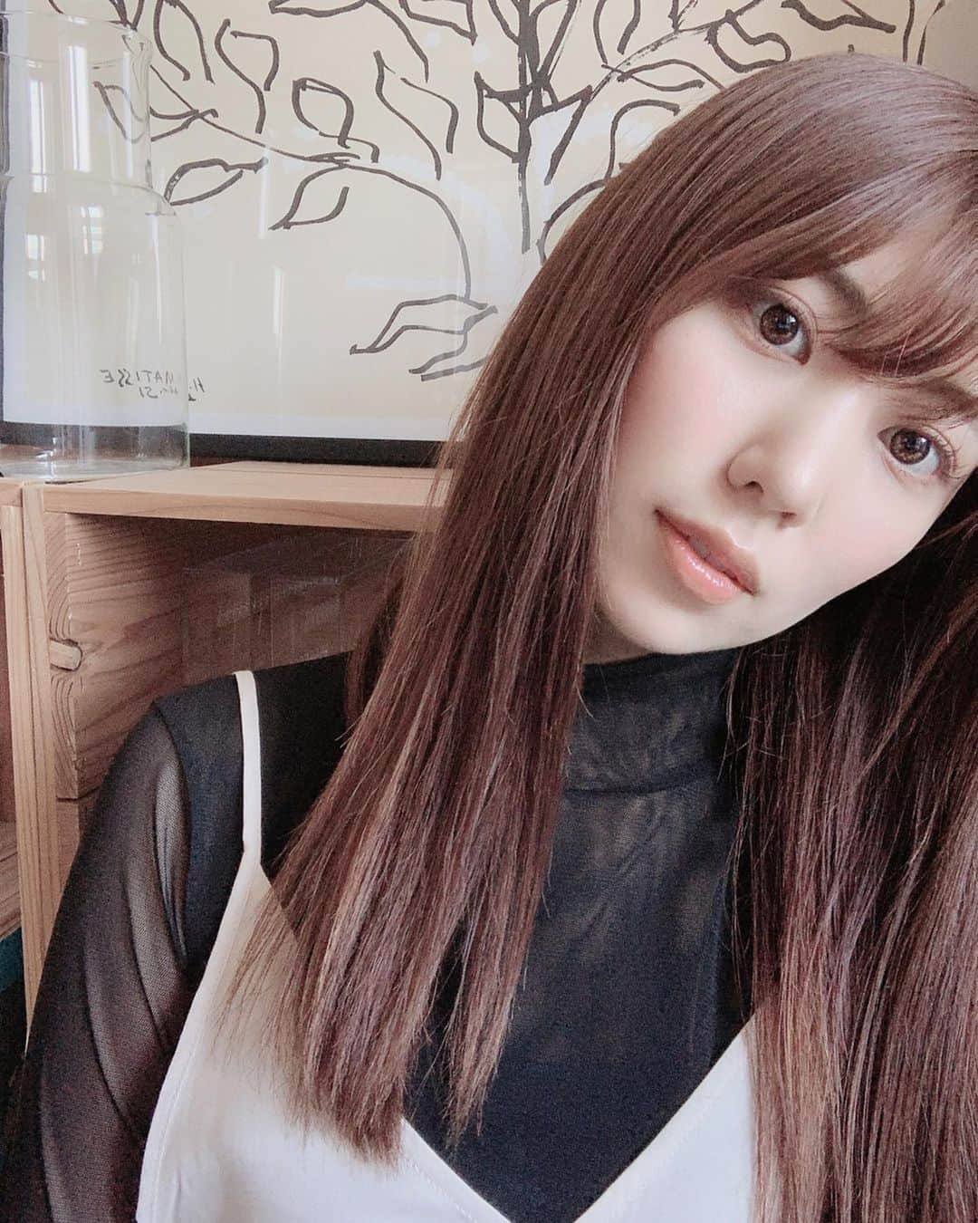 山岸逢花さんのインスタグラム写真 - (山岸逢花Instagram)「🤎🤍 . . . #山岸逢花 #あいぱん #AV女優 #AV #私服 #あいぱんふく #coordinate #aikayamagishi」5月20日 15時28分 - ayakayamagishi_