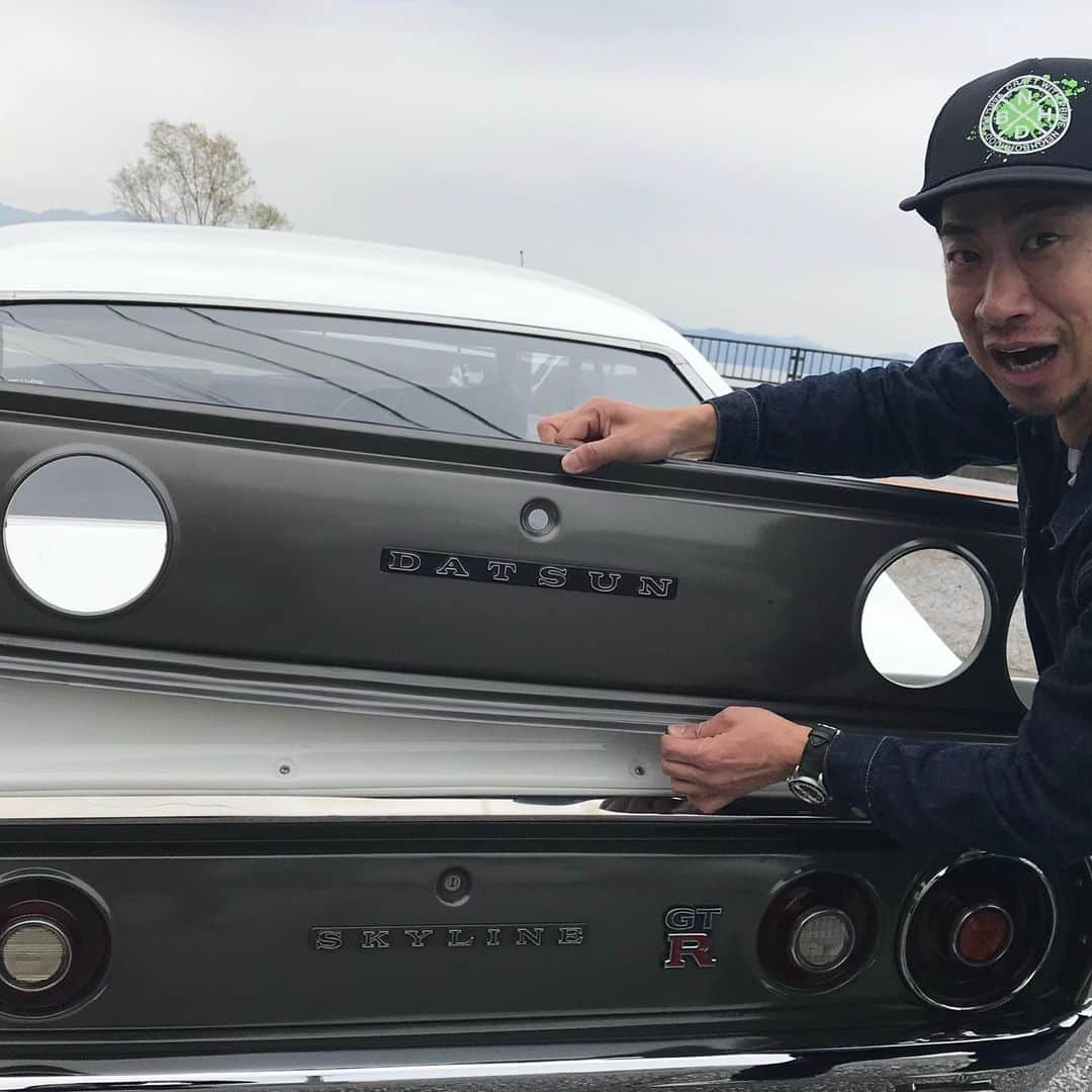 浜本広晃のインスタグラム：「今日の21時にYouTube動画UPします！  #skyline #DATSUN #ケンメリ #GTR仕様」