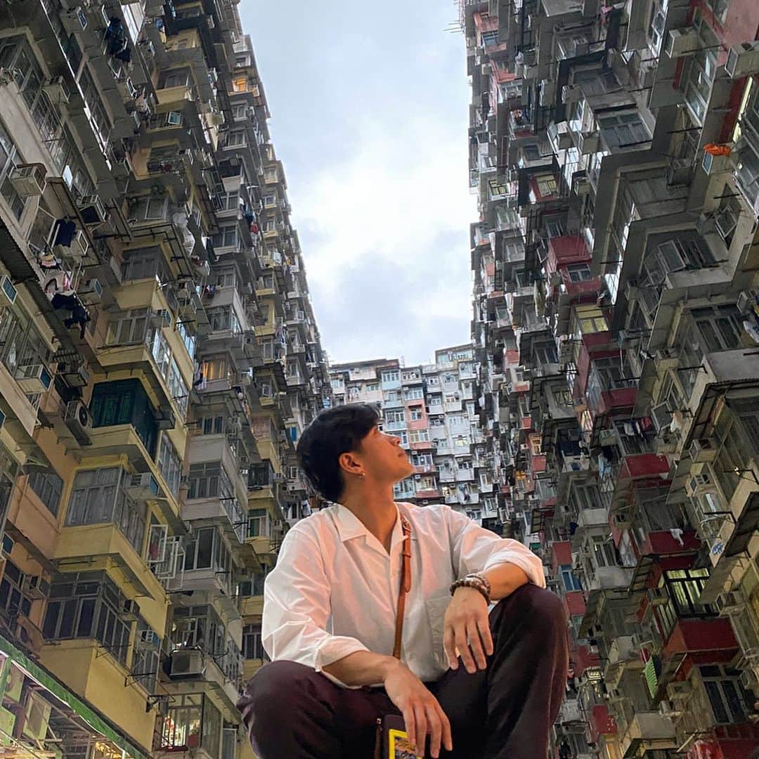 田中啓太さんのインスタグラム写真 - (田中啓太Instagram)「AMAZING HONGKONG 🌈 * * #hongkong #hk #taikoo #香港　#yickcheongbuilding #asianmodel #model」5月20日 17時26分 - kt_keita_tanaka
