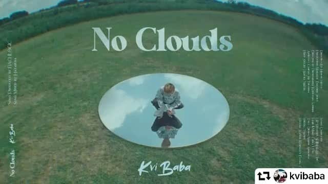 のインスタグラム：「#Repost @kvibaba﻿ ﻿ 🎥New Music Video🎥﻿ Kvi Baba﻿ 『No Clouds」(Prod.BACHLOGIC)﻿ Out on YouTube!!﻿ ﻿ Director: @hotta_hideto ﻿ Production Manager: Takahiro Inoue﻿ Director Of Photography: @koretakakamiike ﻿ Assistant Camera: Joji Tsuchida﻿ Prop Stylist: Haruka Niizeki﻿ Stage Carpenter: LIP Records, SHIMAKOU Inc.﻿ Hair & Make: @uenochika ﻿ Colorist: Hajime Kato﻿ Retoucher: Una Abe﻿ Title Design: Nojimi Arakawa﻿ Special Thanks: ﻿ @whiz1976 ﻿ @naked_tokyo ﻿ @yuuki_maxima ﻿ Kumagaya Flying Club  #whiz #whizlimited #kvibaba #noclouds #tokyo」