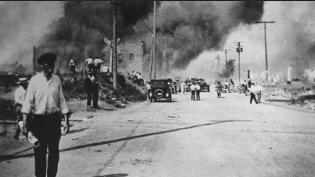 リッキー・マーティンさんのインスタグラム写真 - (リッキー・マーティンInstagram)「The Tulsa Race Massacre (also called the Tulsa Race Riot, the Greenwood Massacre, or the Black Wall Street Massacre) May 31st - June 1, 1921. White rioters attacked black residents and businesses of the thriving Greenwood District in Tulsa, Oklahoma, looting and burning the neighborhood to the ground, and murdering residents. It has been called "the single worst incident of racial violence in American history." The attack, carried out on the ground and from private aircrafts, destroyed more than 35 square blocks of the district – at that time the wealthiest black community in the United States, known as "Black Wall Street". #KnowTheirStruggle #StillLearning #blacklivesmatter」6月4日 13時12分 - ricky_martin