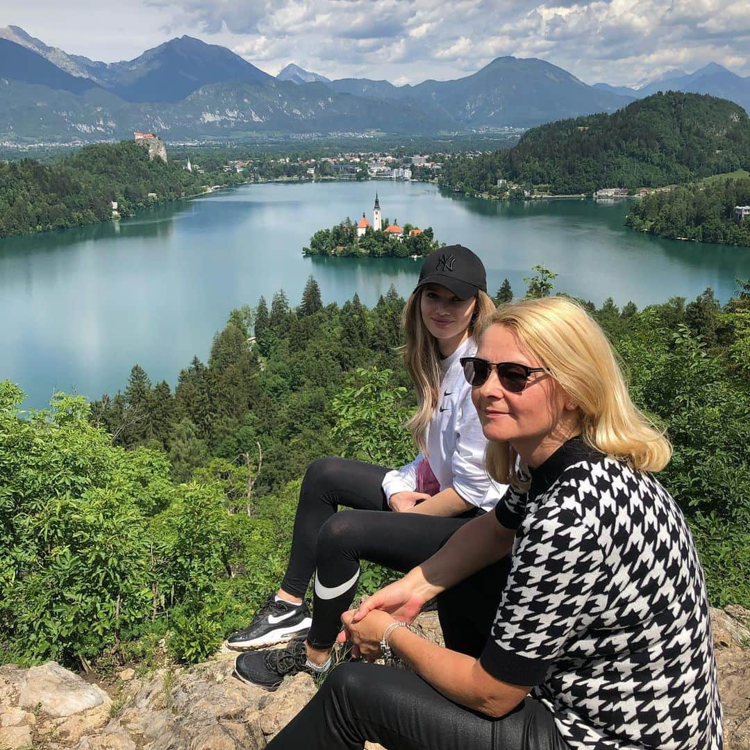 レネ・クルヒンさんのインスタグラム写真 - (レネ・クルヒンInstagram)「Beautiful Slovenia❤️」6月4日 4時28分 - renekrho