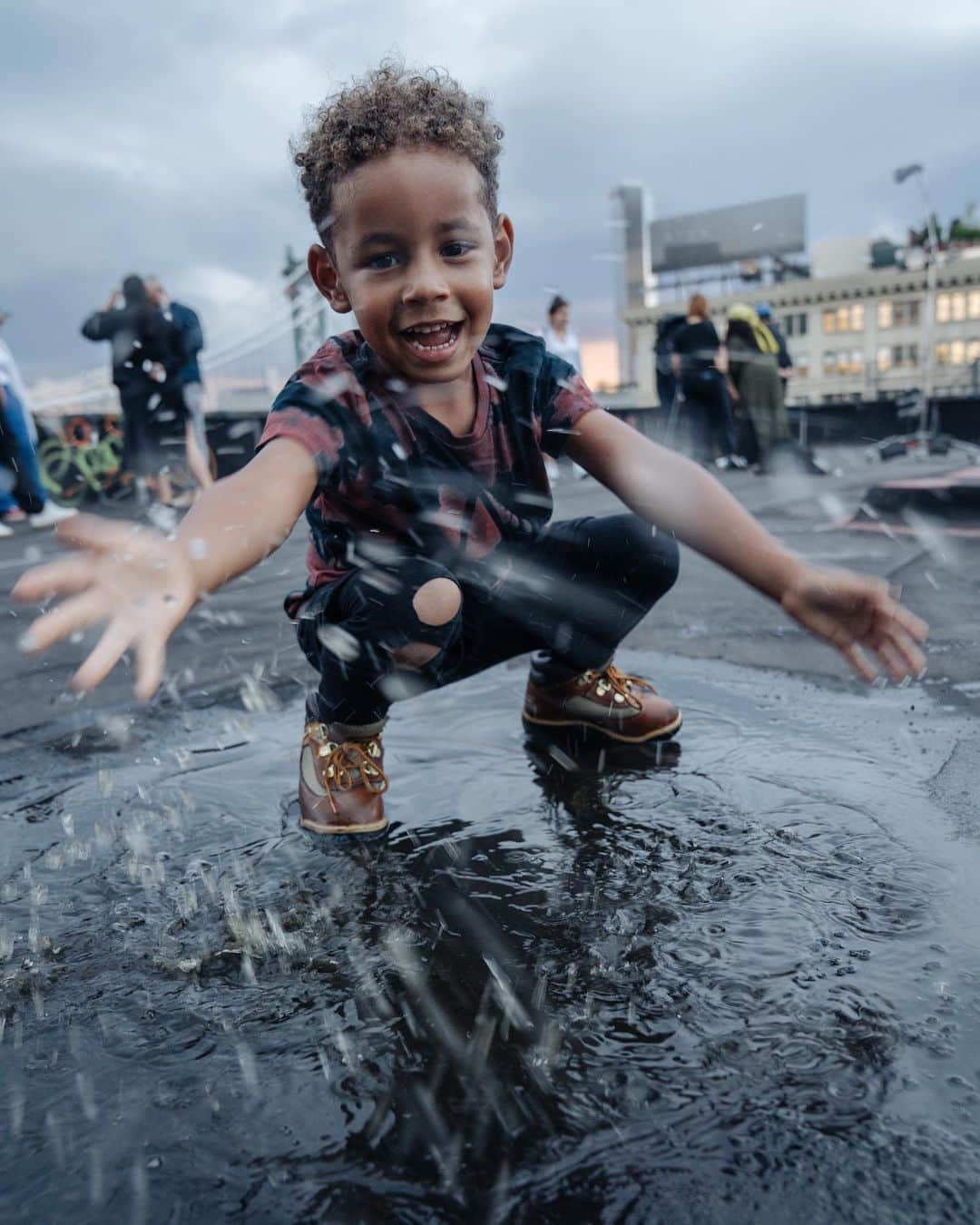 アリシア・キーズさんのインスタグラム写真 - (アリシア・キーズInstagram)「My beautiful baby boy ⁣ So curious and pure ⁣ Yet SO clear about what you don’t want ⁣ “NO!” you say with vigor ⁣ When you don’t like something going on in your small but powerful 5-year-old-world⁣ I hope that never changes⁣ I hope that inner strength and fire ⁣ Never extinguishes⁣ And you never feel the sway to fit in⁣ Or be silenced⁣ I have a STRONG feeling you won’t ⁣ That’s just not the fabric from which u came⁣ Look at you:⁣ Future architect, Builder, Mastermind, Wisdom keeper, Re-shaper, Change maker... ⁣ My Beautiful Baby Boy⁣ You are unstoppable!!!⁣ ⁣ #Blacklivesmatter Link in my bio for ways you can stay involved」6月4日 5時06分 - aliciakeys