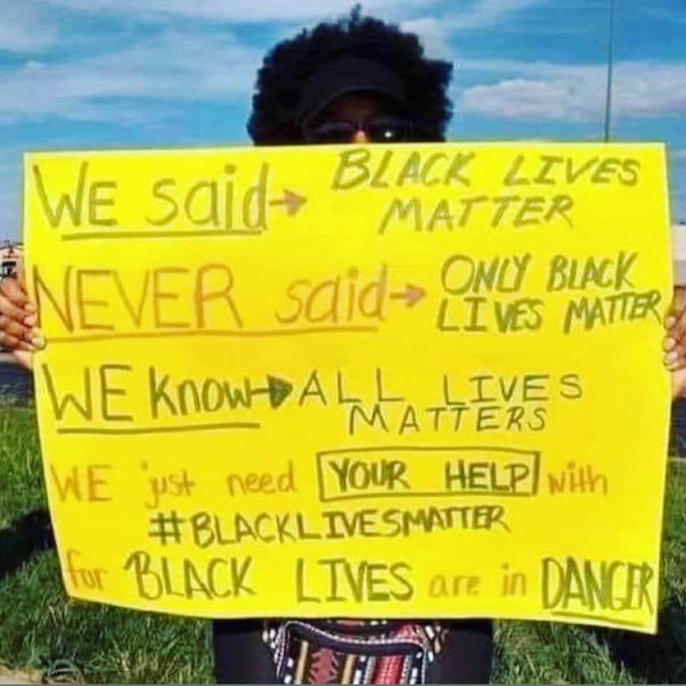 マイルズ・マクミランさんのインスタグラム写真 - (マイルズ・マクミランInstagram)「For the people who want to make a point of “all lives matter” here is a  pretty simple explanation of BLACK LIVES MATTER for you. Please read, reread and try to understand. #blm #blacklivesmatter ~ #alllivesmatter #trump #trump2020 #donaldtrump #draintheswamp #blueline #policefamily #maga #maga2020 #bluelivesmatter #womenfortrump #buildthewall #keepamericagreat #policebrutality #policeofficer #whitelivesmatter #kag #kag2020 #backtheblue #lawenforcement #serveandprotect #fitcops」6月4日 6時35分 - milesmcmillan