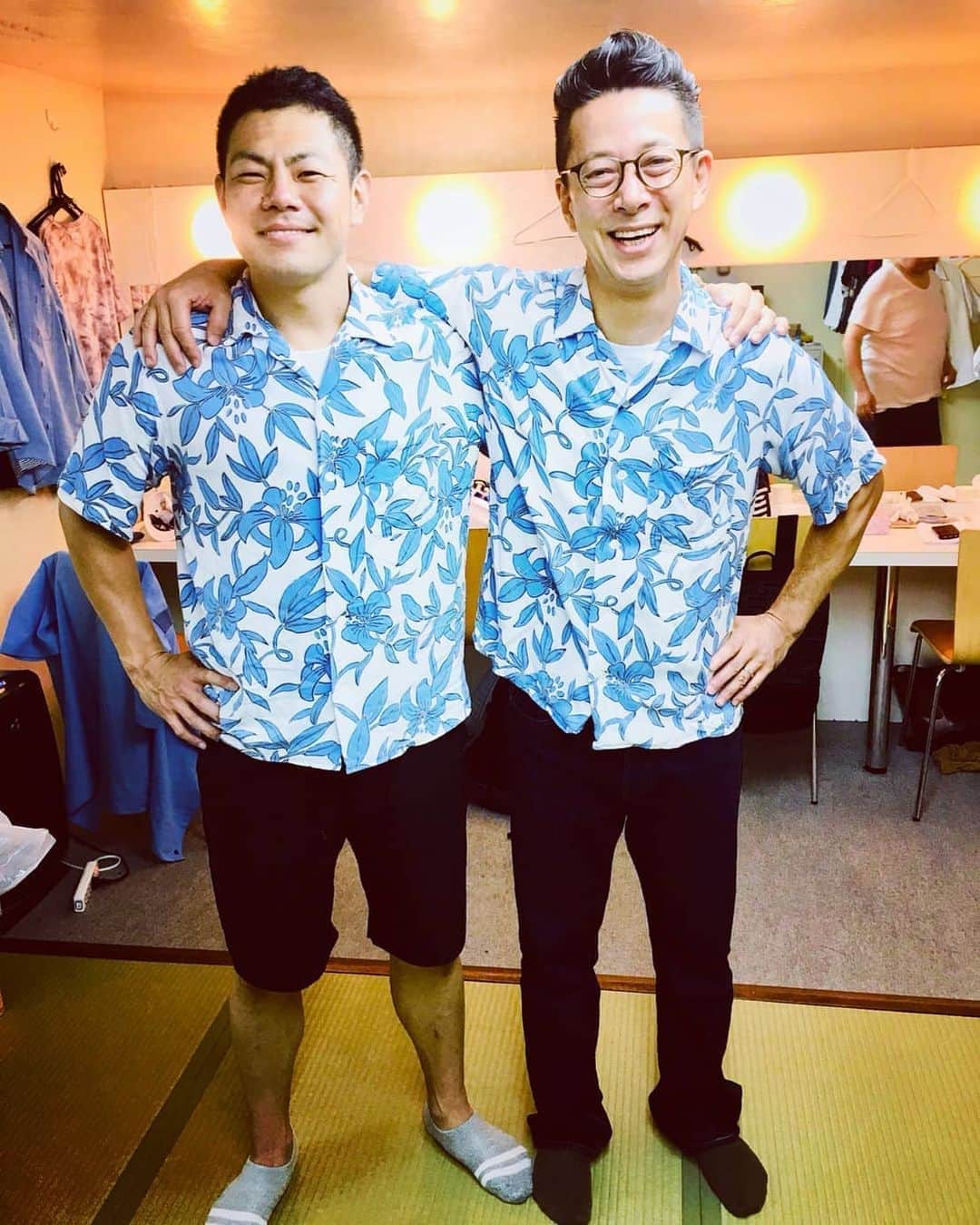 太田芳伸のインスタグラム：「今日は 21時～ 忠志さんとインスタライブやります🎵 . 良かったらお気軽に見に来てくださーい🎵 . . 感謝」