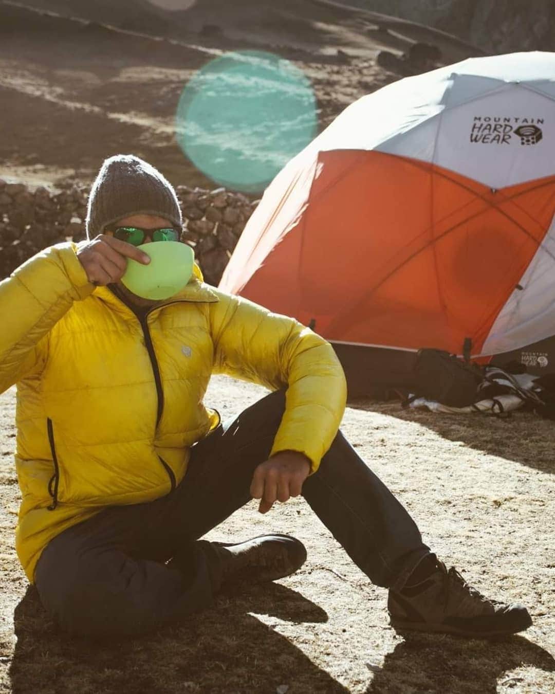シャーロット・デュリフさんのインスタグラム写真 - (シャーロット・デュリフInstagram)「People at @mountainhardwear  have been a great support, especially for our last trip to Peru 🇵🇪 . From helping us get there and equipping us with the best technical clothing and camping/hiking equipment, they were a big part of our adventure. . 🖊 We wrote the story of it on their blog, with deeper insights of the all experience. You can read it here : https://blog.mountainhardwear.com/discovery-in-the-andes-d…/ . For the video of the trip, check it out on @petzl_official 's Youtube here : https://youtu.be/2quugpJRAms . Pictures by @joshlrsn @coldhousemedia」5月21日 3時00分 - chadurif