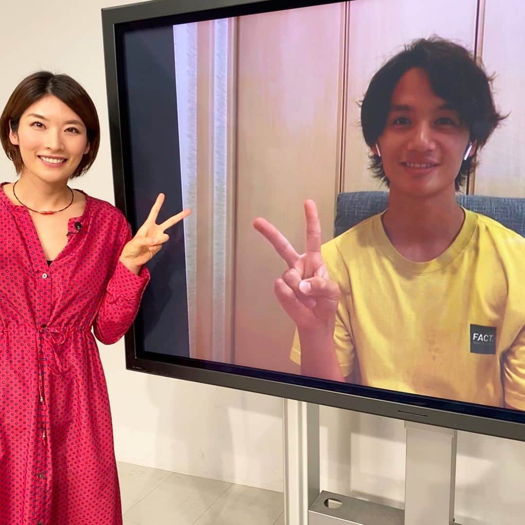 西谷綾子のインスタグラム：「✴︎ 先日、柏レイソル⚽️高橋祐治選手に リモートインタビュー‼️☺️ サッカー選手になるまでの道のりや この自粛期間中に改めて想ったこと・ おうちでの過ごし方などをお話ししてくださいました✨ ・ インタビューの模様は 5/24(日)20:30〜📺 「ライジングレイソル」観てね😊」