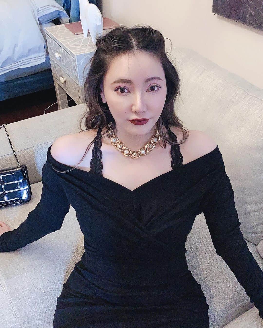 クリスティン・ウェイさんのインスタグラム写真 - (クリスティン・ウェイInstagram)「「5.20 我爱你」Today is chinese Valentine’s Day. I wish everyone stay home safe. #520 #chinesevalentinesday #chinesemakeup #我爱你 #iloveyou #stayhome #staysafe #quarantinelife #quantineandchill」5月20日 21時27分 - prettywhy