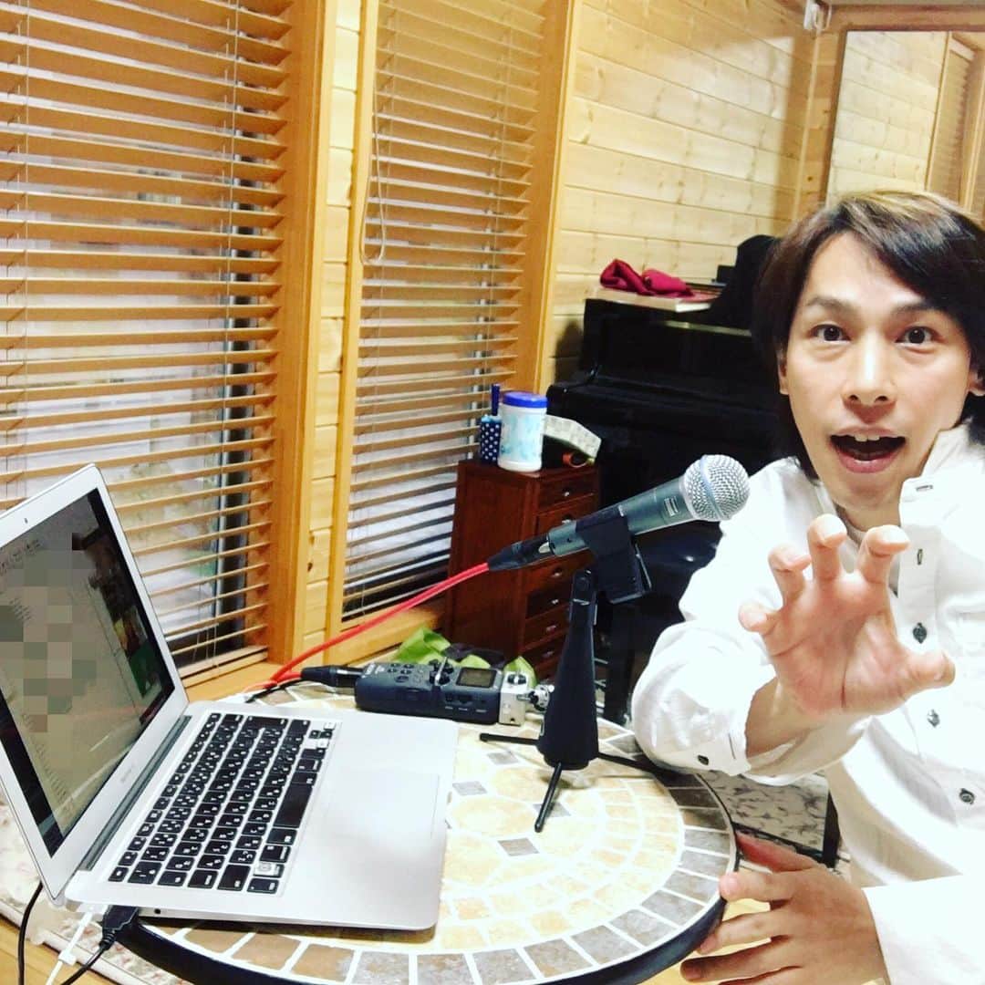 谷本貴義のインスタグラム：「77.5Mhz「おめおじゃ！」のゲスト出演♪ なんだか初のリモート収録、超スーパー楽しい模様をお届けできるかとー。  #tokyostarradio #おめおじゃ #サブカル研究所」