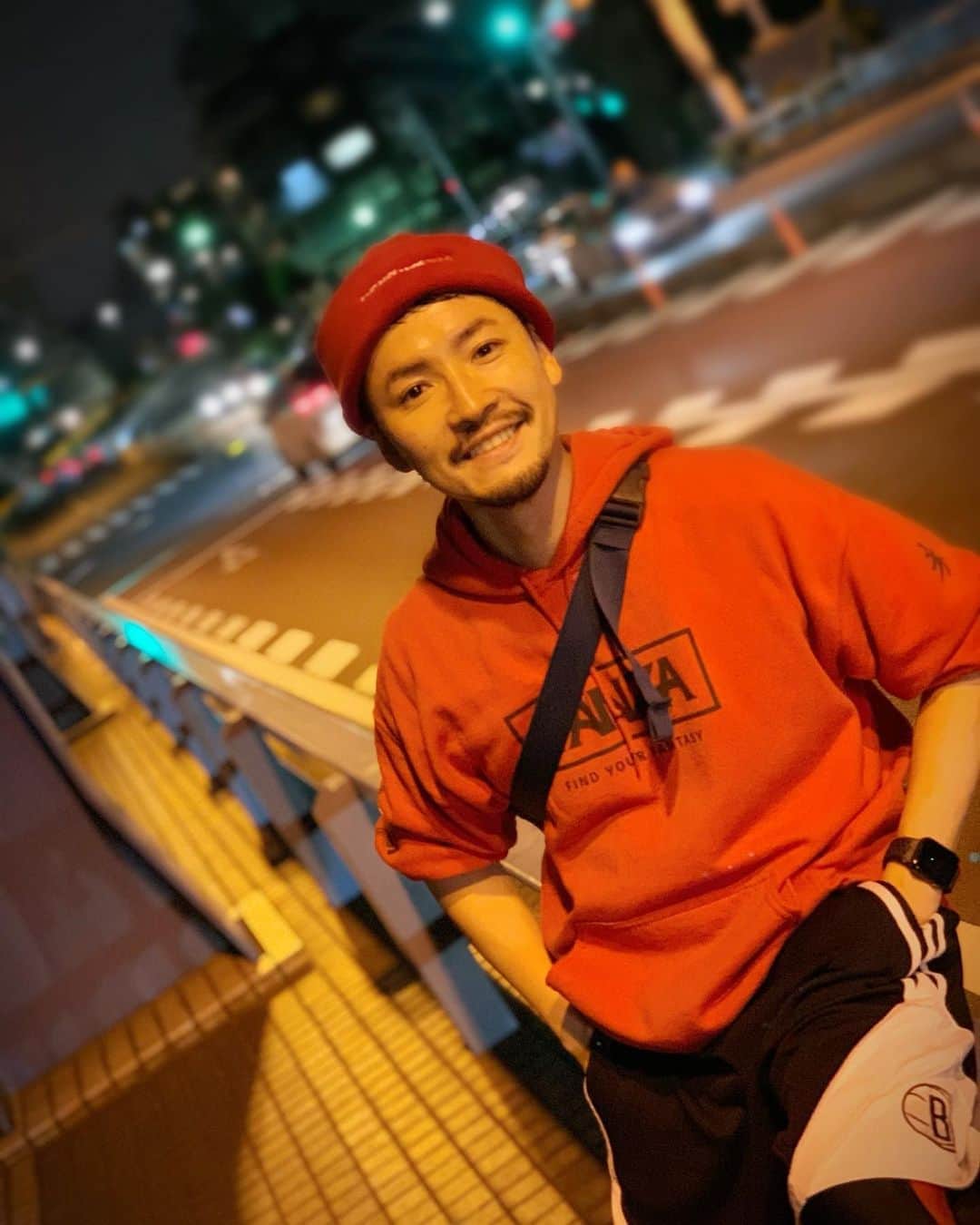 小柳津林太郎のインスタグラム：「Just needed to run🏃‍♂️ #多摩川 #越え #神奈川県 #突入」