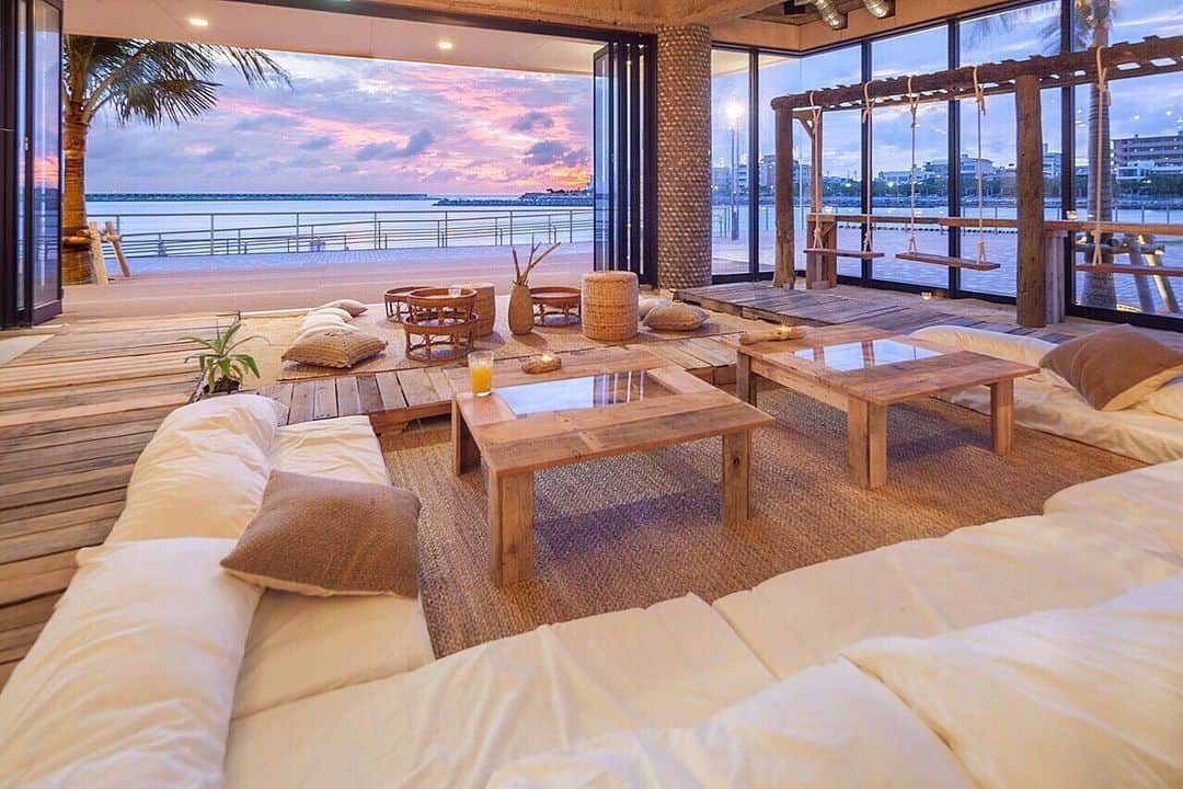 Jura Furnitureのグルメインスタ