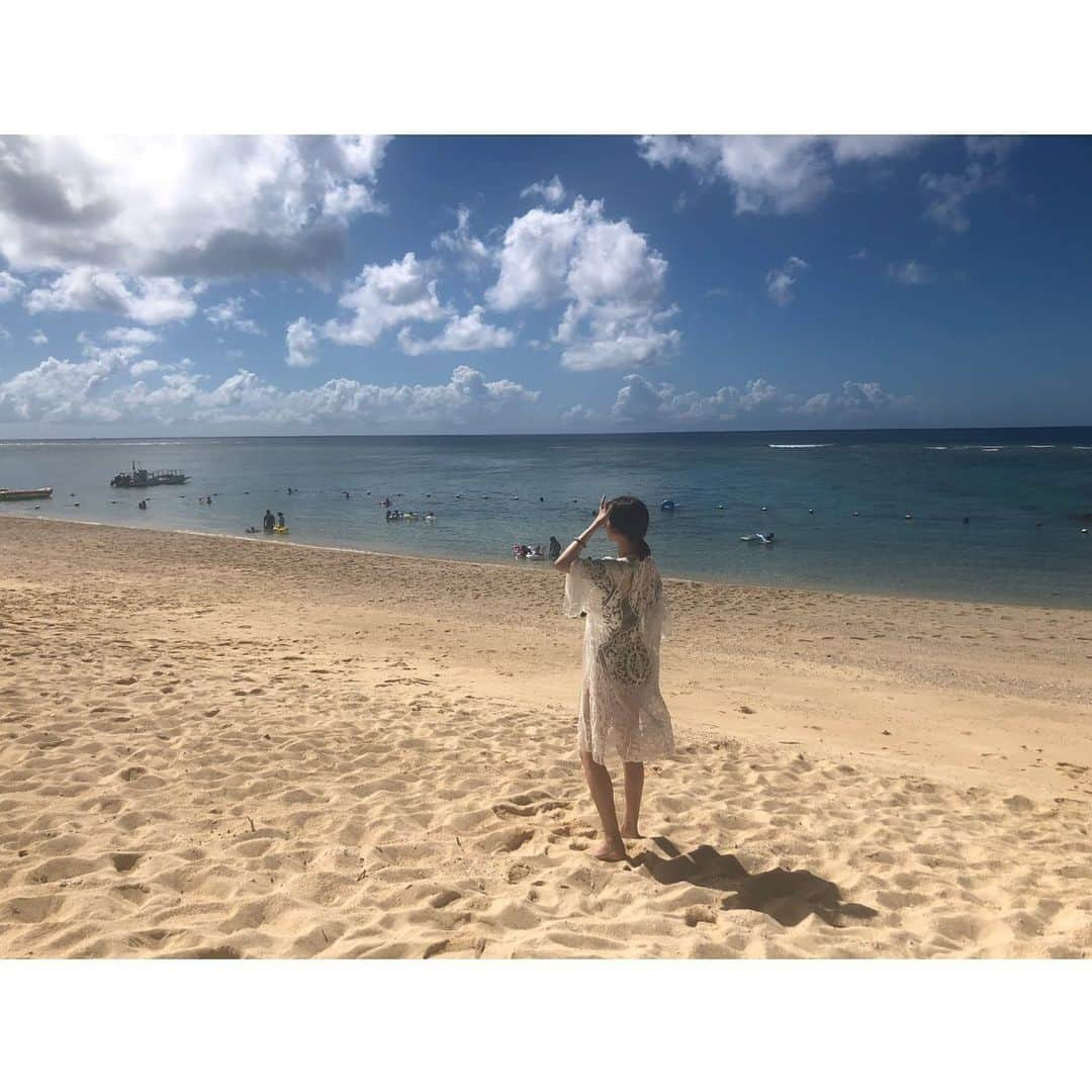 山上愛のインスタグラム：「旅行行きたい😖」