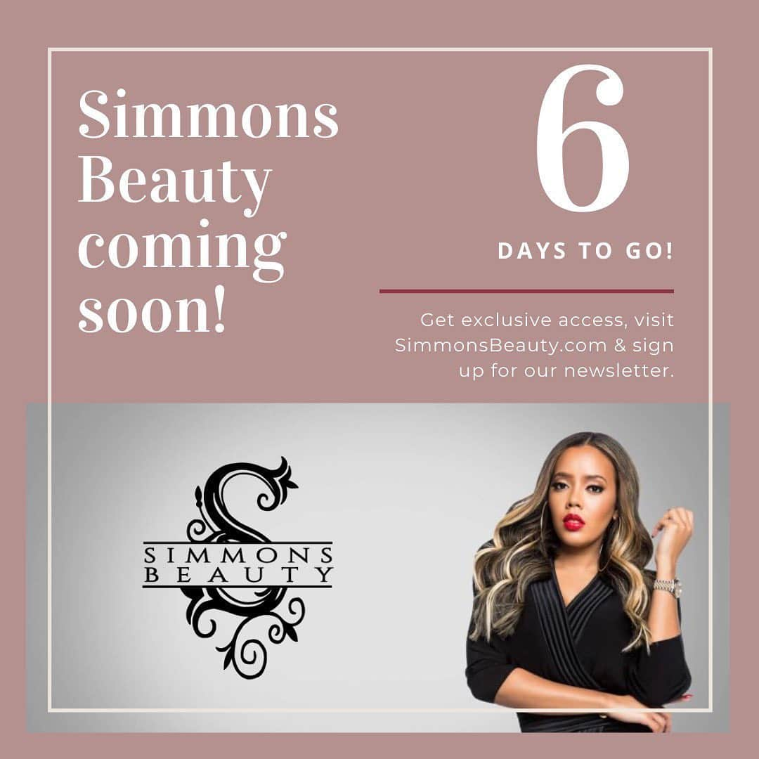 Angela Simmonsさんのインスタグラム写真 - (Angela SimmonsInstagram)「💫6 days .... @shopsimmonsbeauty and I can’t wait . I have so much planned after this launches .. Skin tips and so much more !!! Clear Tonic 💦 🙌🏽」5月20日 22時34分 - angelasimmons